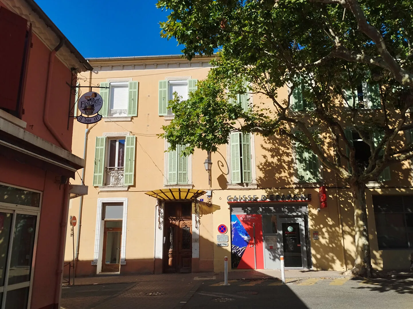 Appartement duplex 3 pièces à vendre à Laragne Monteglin 