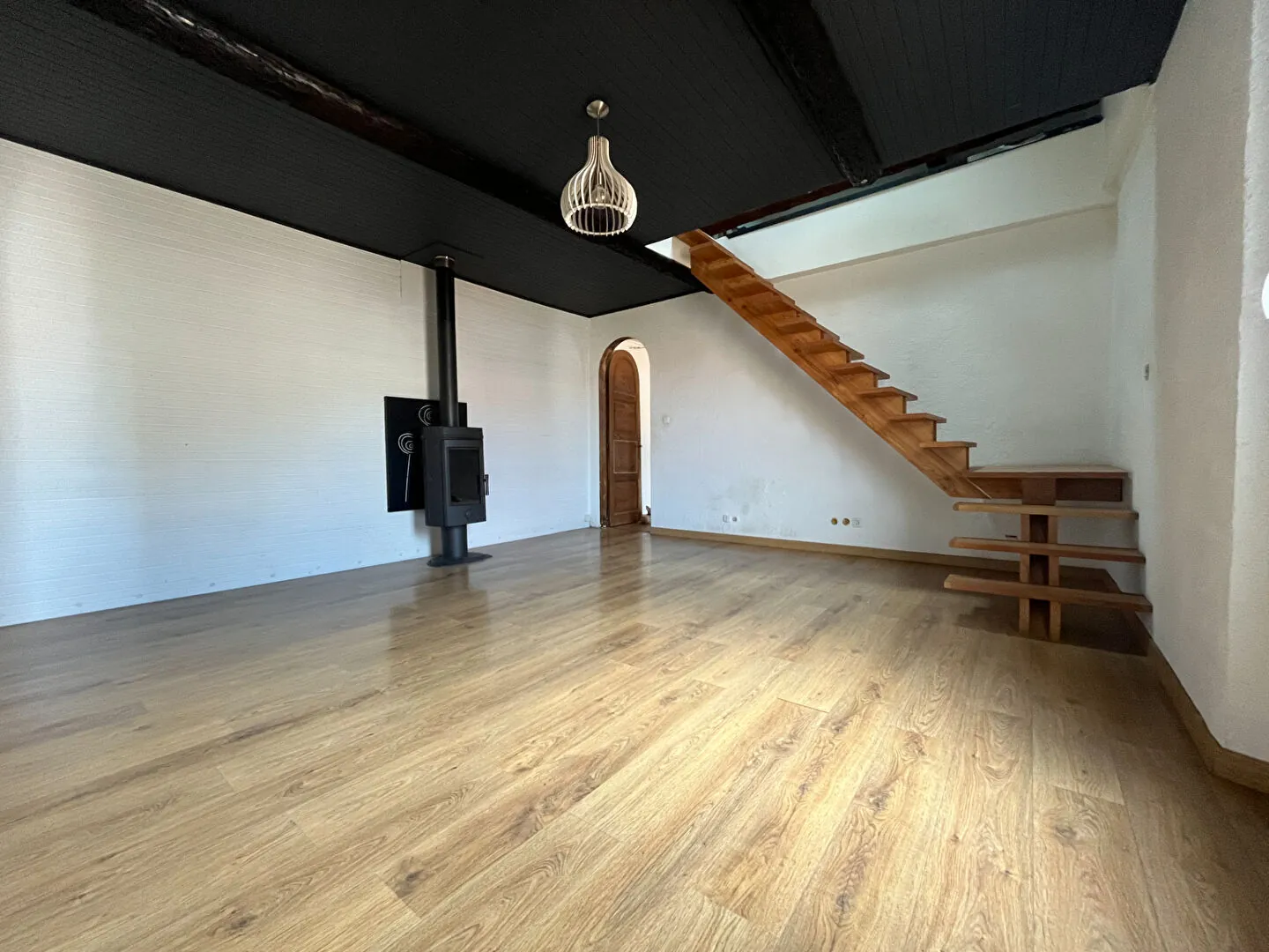 Appartement duplex 3 pièces à vendre à Laragne Monteglin 