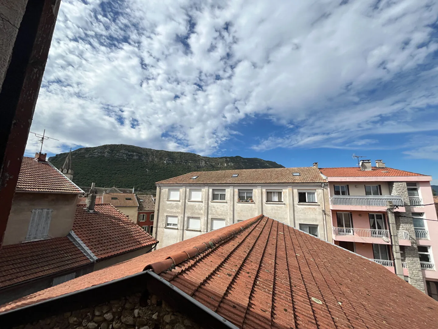 Appartement duplex 3 pièces à vendre à Laragne Monteglin 