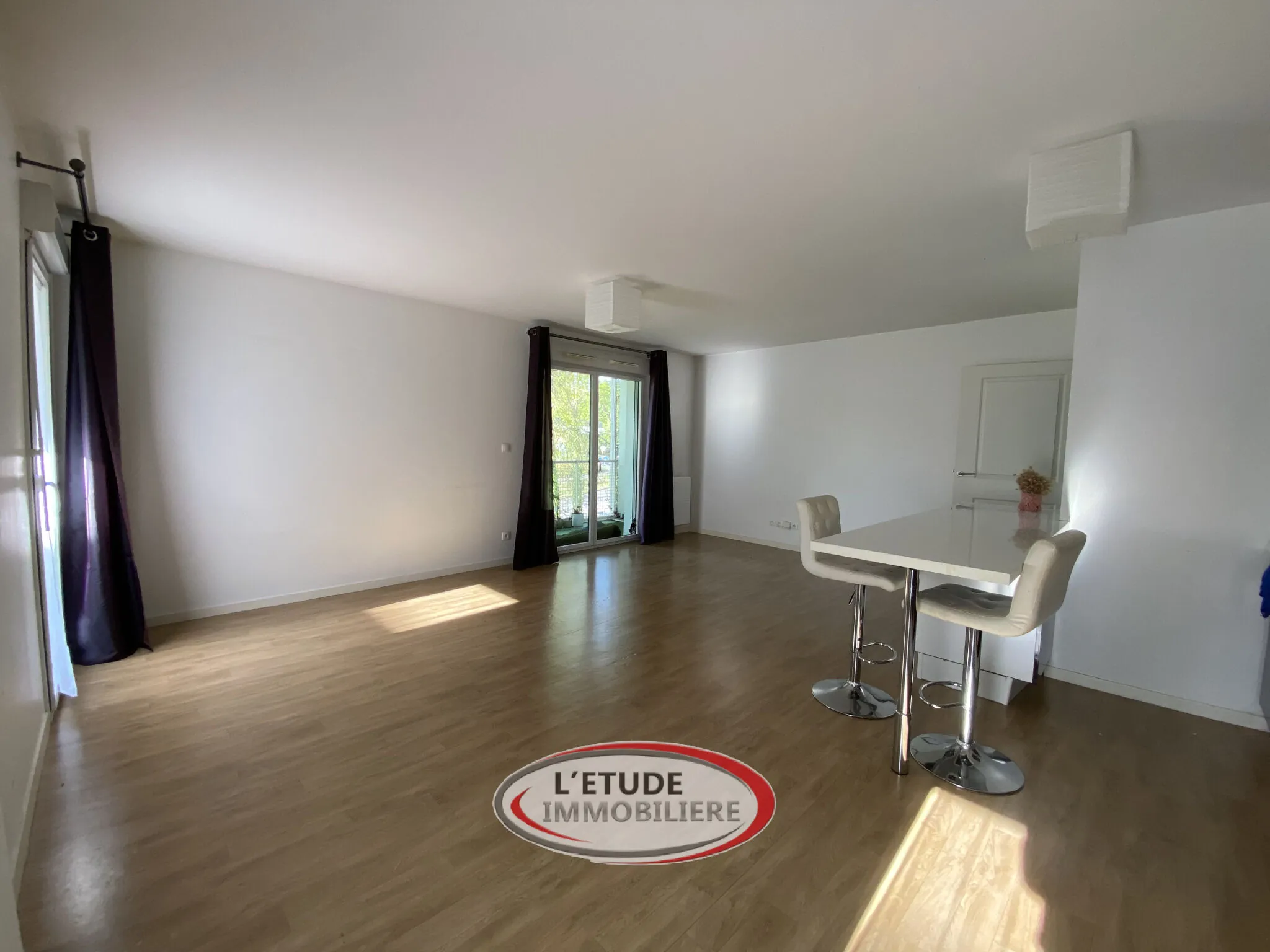 Appartement T3 avec balcons et parking à Nantes Nord 