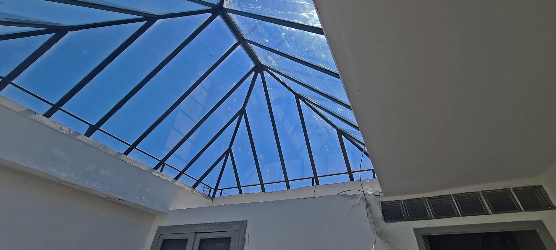 Studio rénové à Bayonne proche des halles et de la cathédrale à moins de 90 000 €