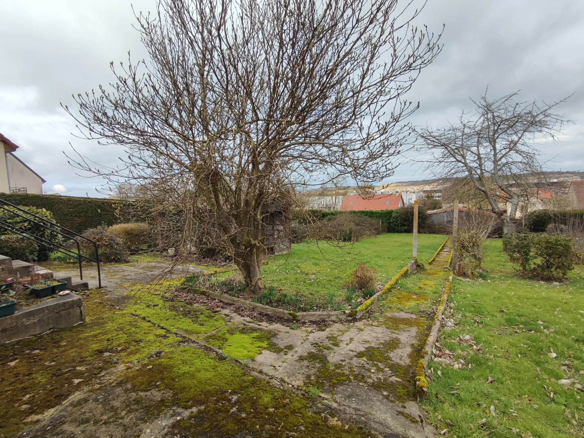 Maison de plain-pied à rénover au parc Sainte-Croix à Eu 