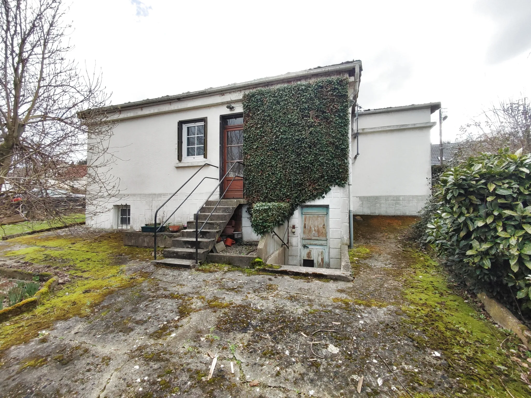 Maison de plain-pied à rénover au parc Sainte-Croix à Eu 