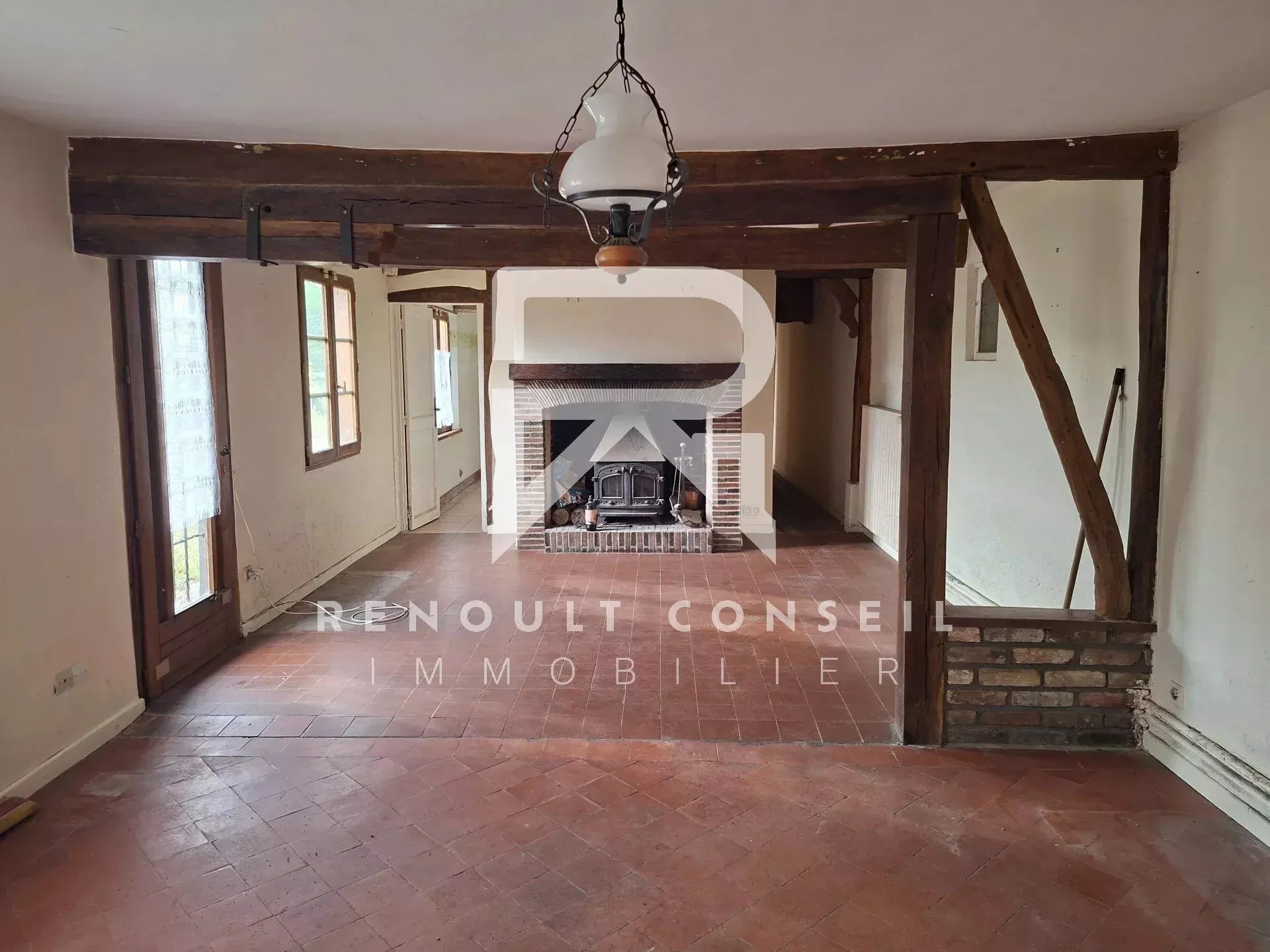 Longère à rafraîchir à Barquet, maison normande de 82 m² avec dépendance et garage 