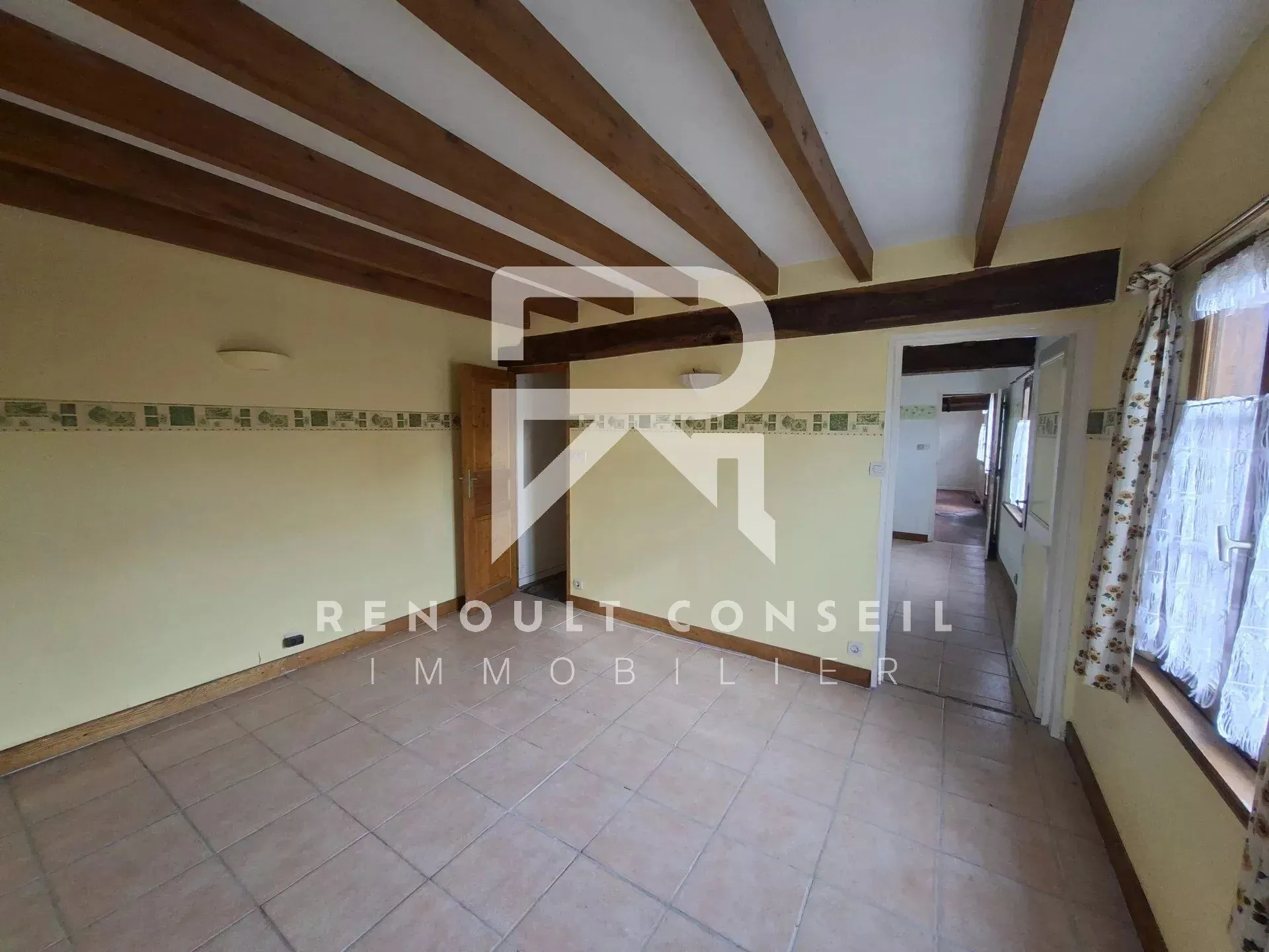 Longère à rafraîchir à Barquet, maison normande de 82 m² avec dépendance et garage 