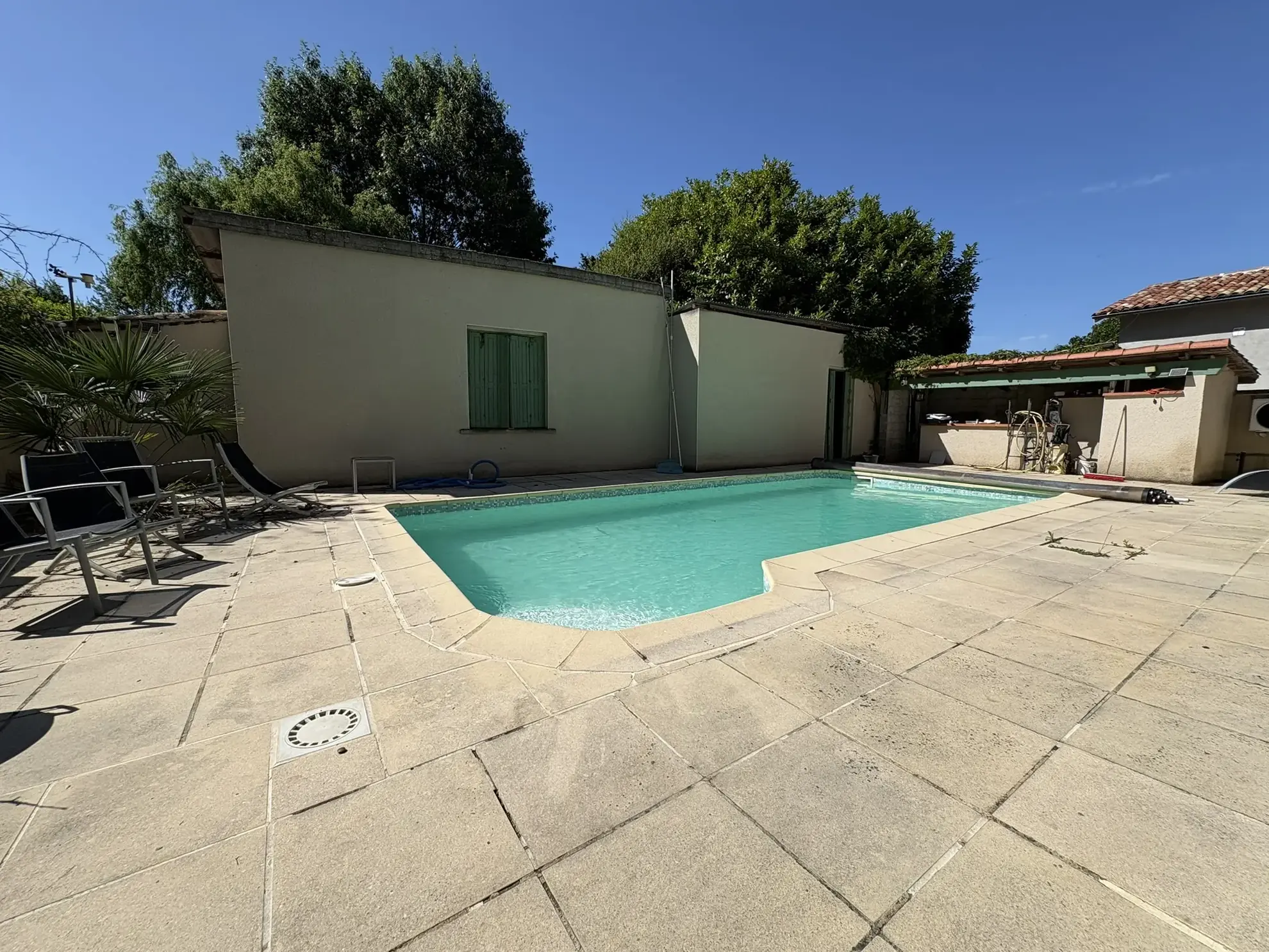 Belle maison en viager à Valence d'Agen avec piscine et grand terrain 