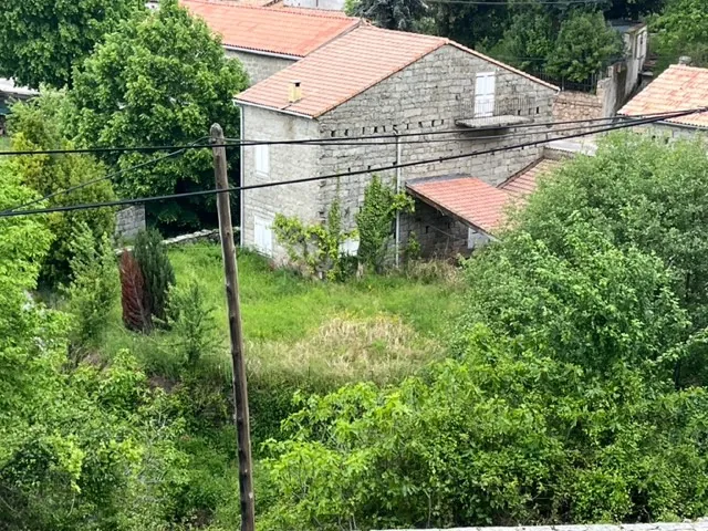 Belle maison en pierres en exclusivité à Zicavo - 95 m², jardin clos, rénovée, proche GR20