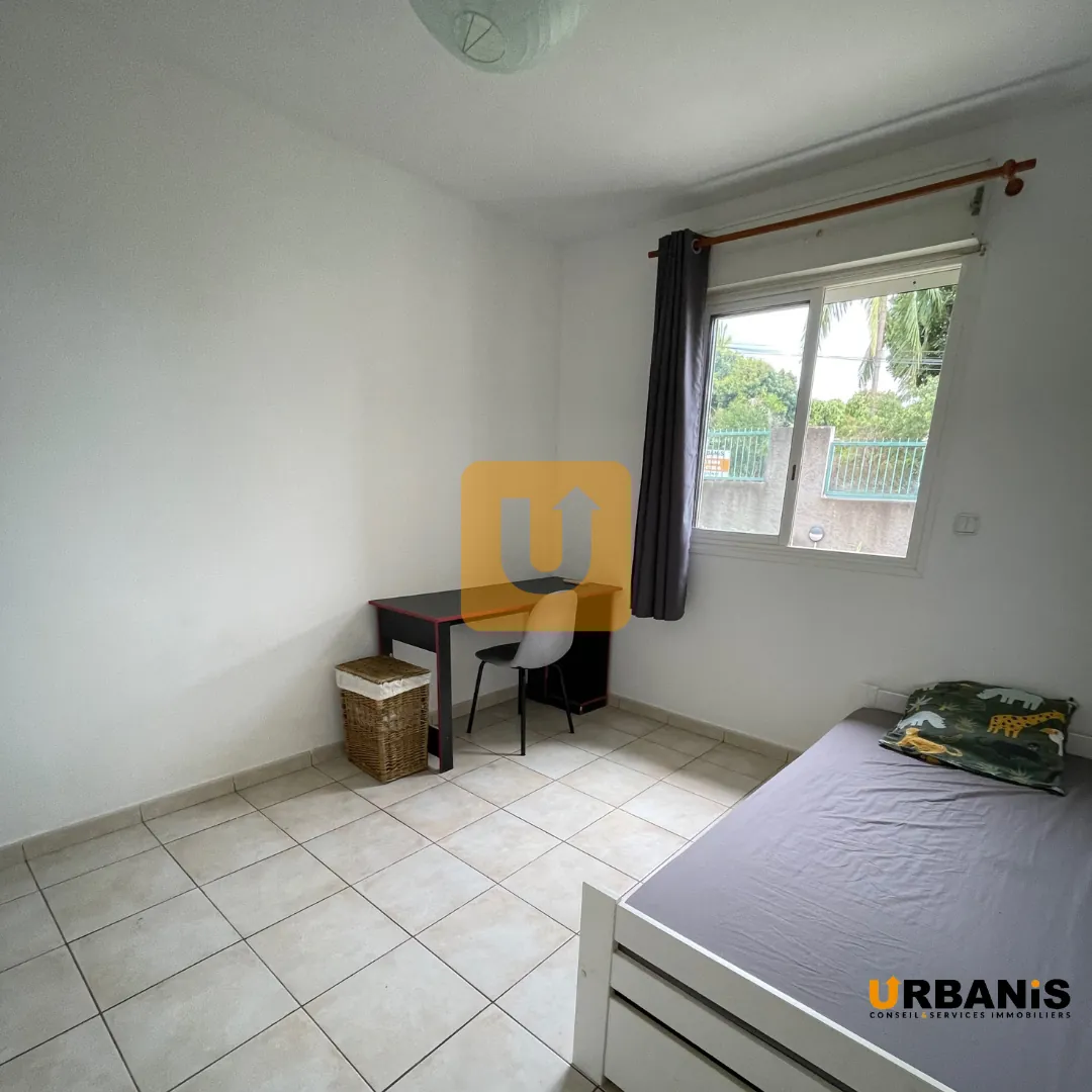 Appartement T3 de 60m² à La Plaine Saint-Paul avec terrasse et parking 