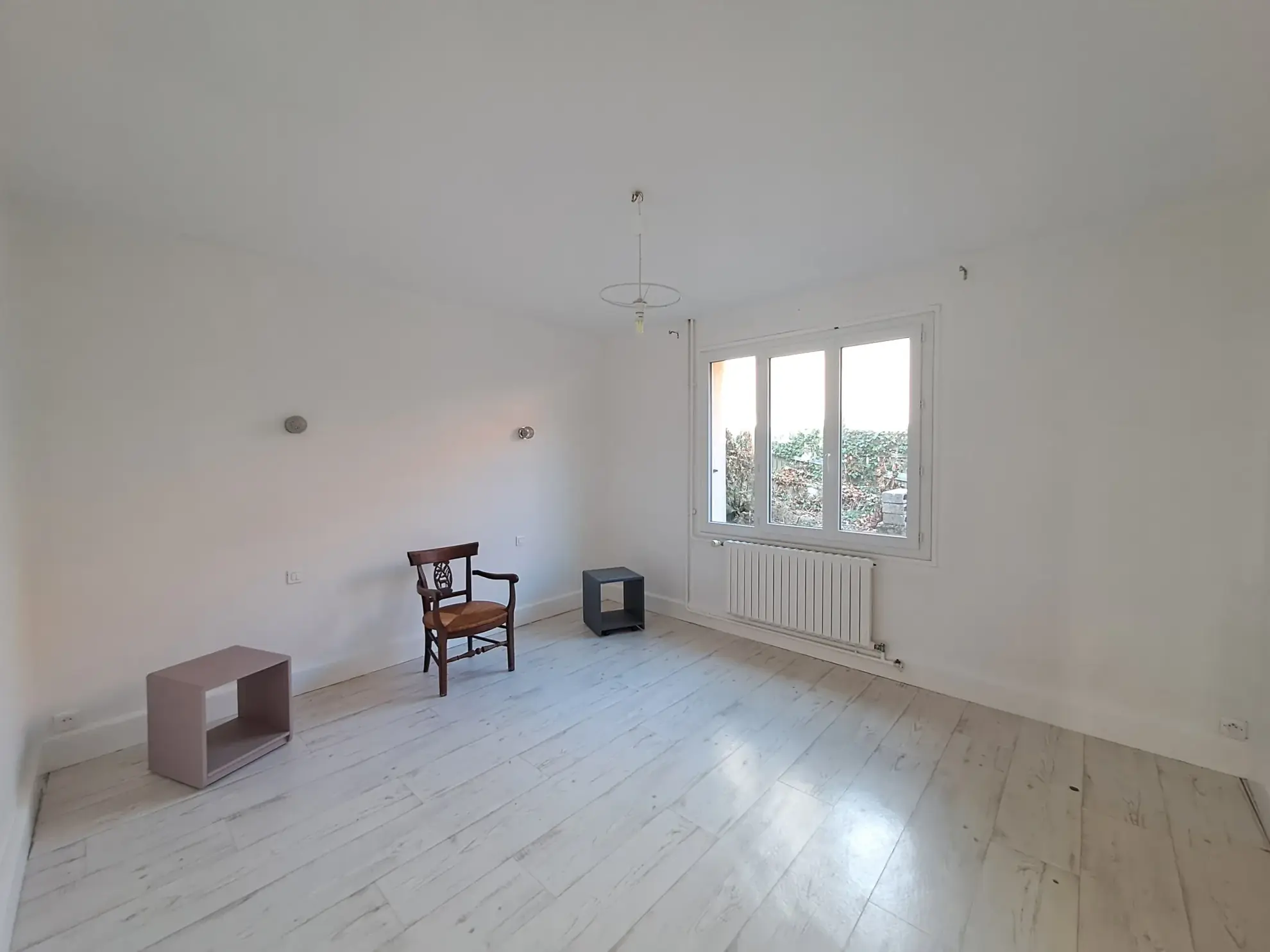 Maison à vendre à Saint-Valery-en-Caux avec 3 chambres et terrain de 4400m² 