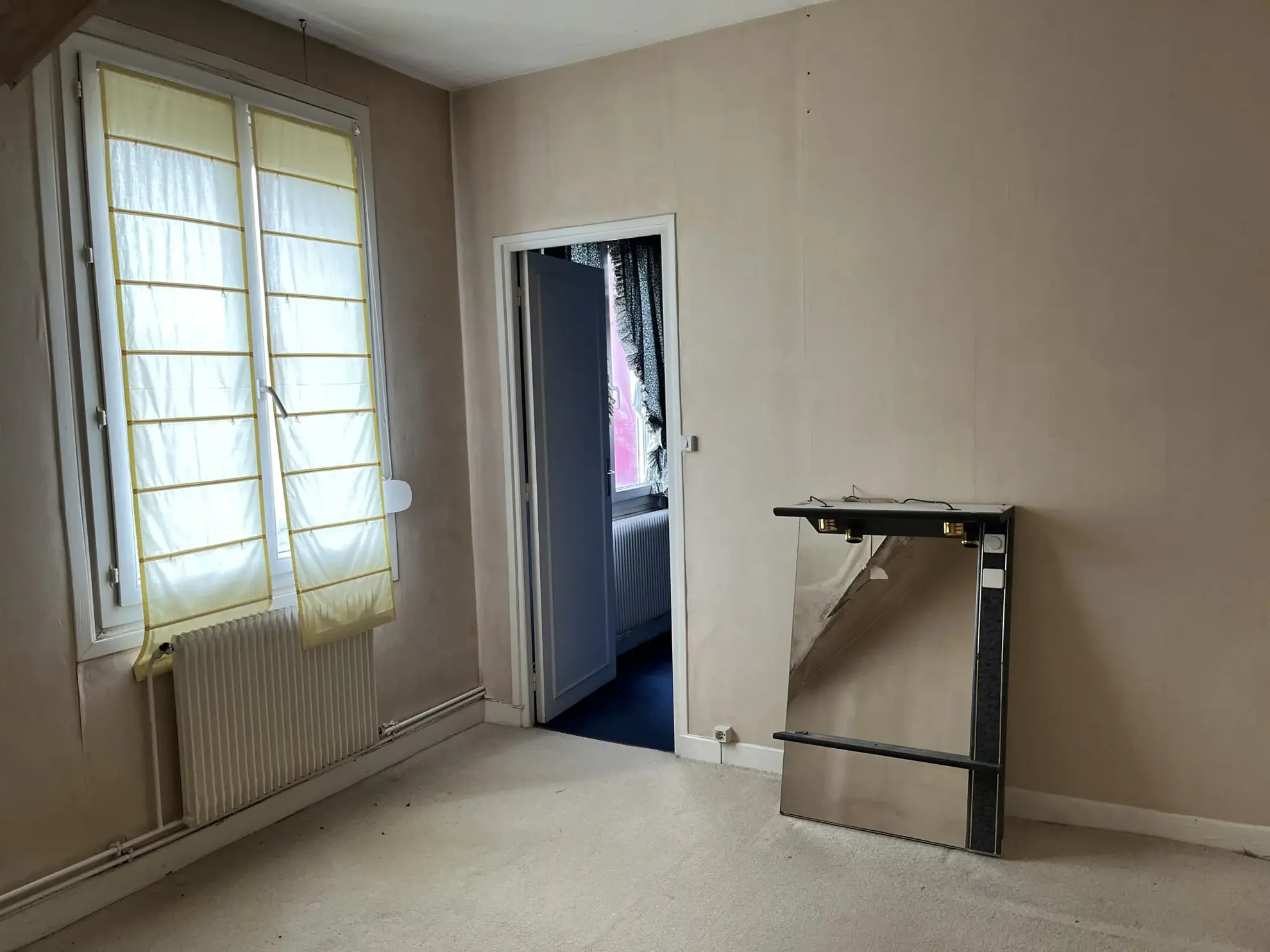 Immeuble de 480 m² à vendre au Trait, opportunité d'investissement 