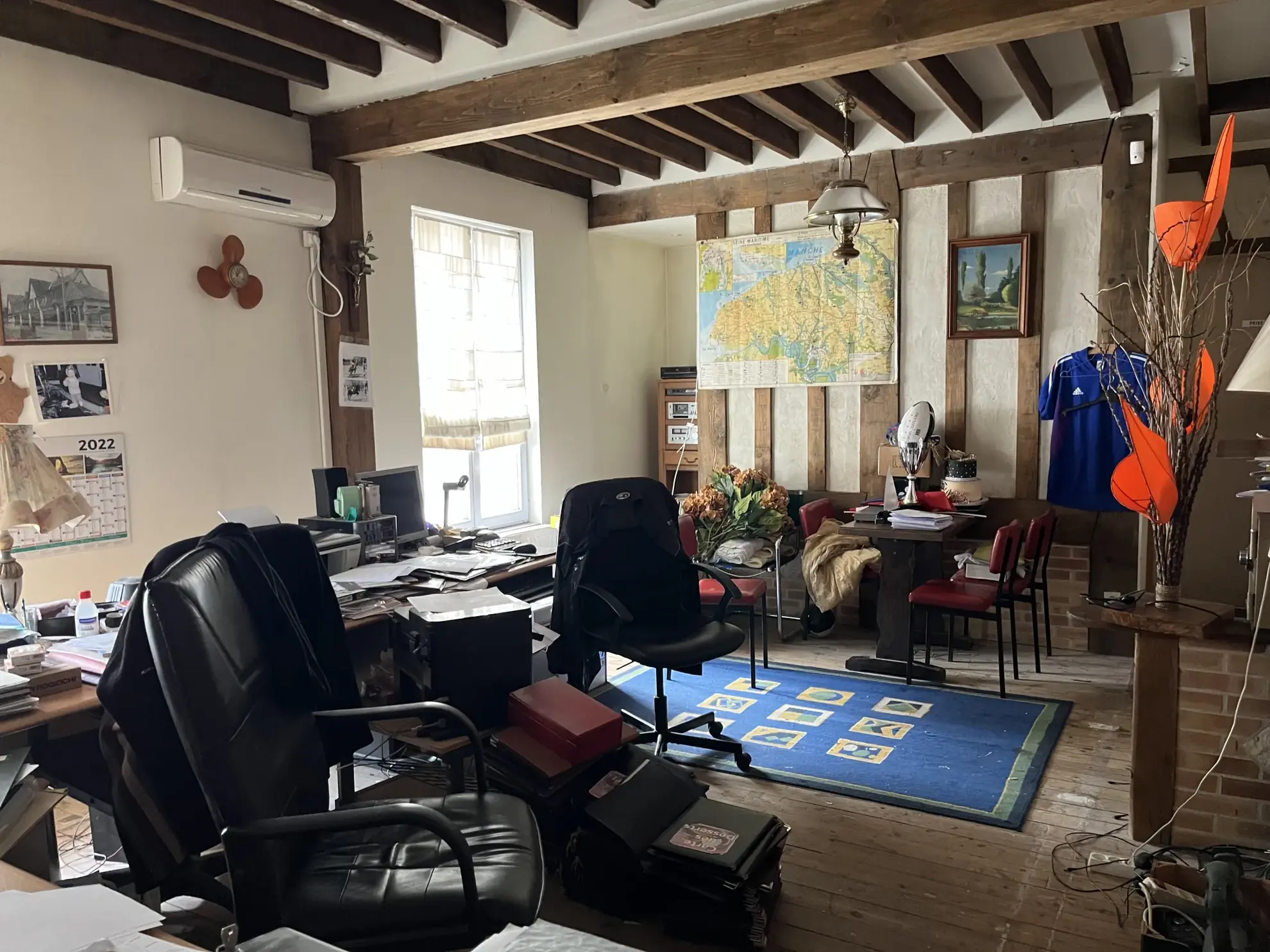 Immeuble de 480 m² à vendre au Trait, opportunité d'investissement 