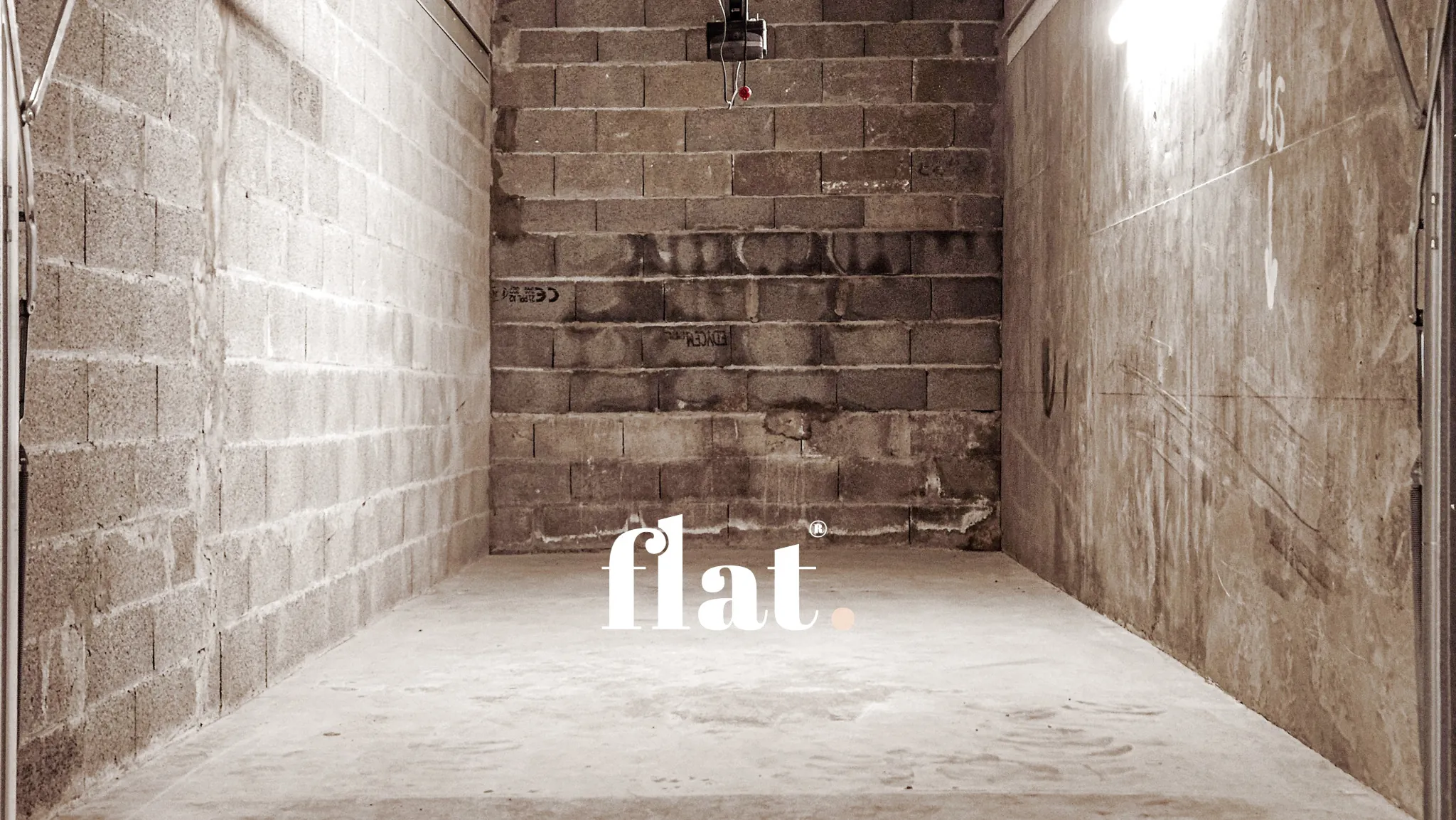 Garage en sous-sol de 25 m² à Nantes - Sécurisé et pratique 