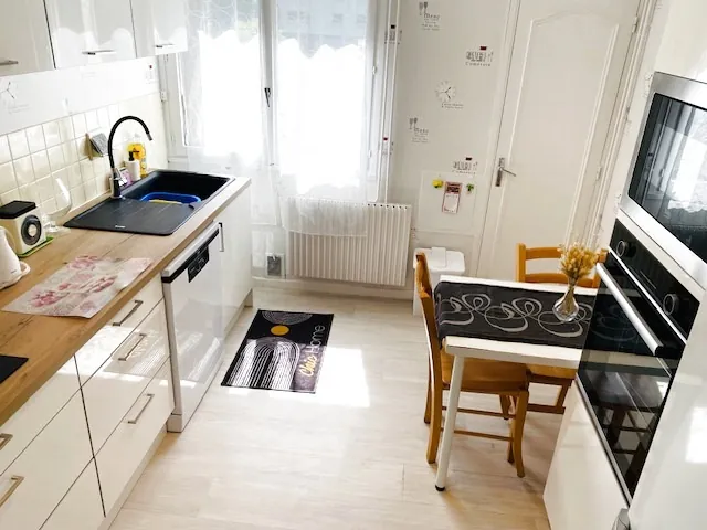 Appartement T4 avec balcon à Échirolles - Bon rapport qualité-prix