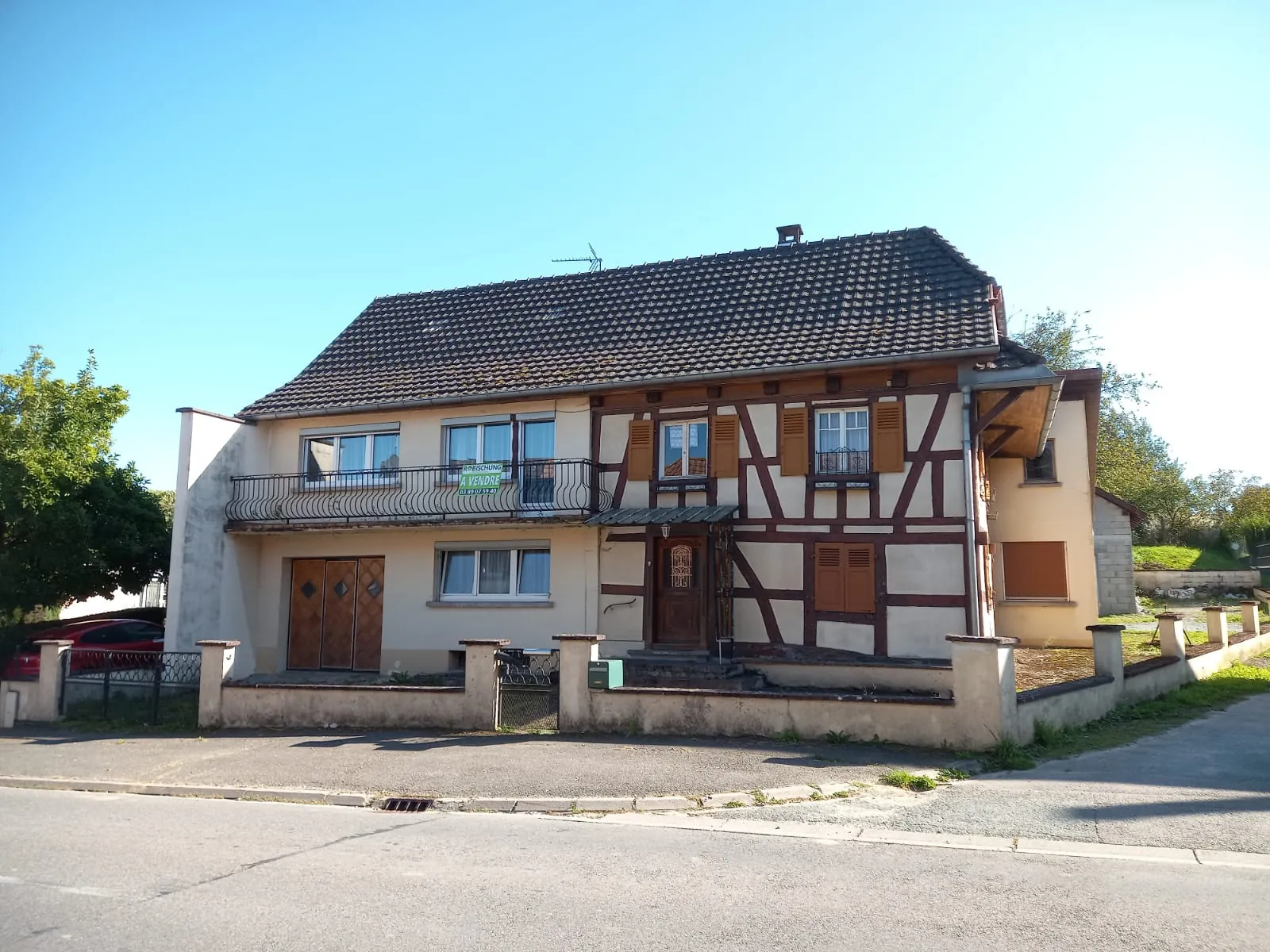 Maison à Manspach de 151 m² avec grand potentiel et terrasse couverte