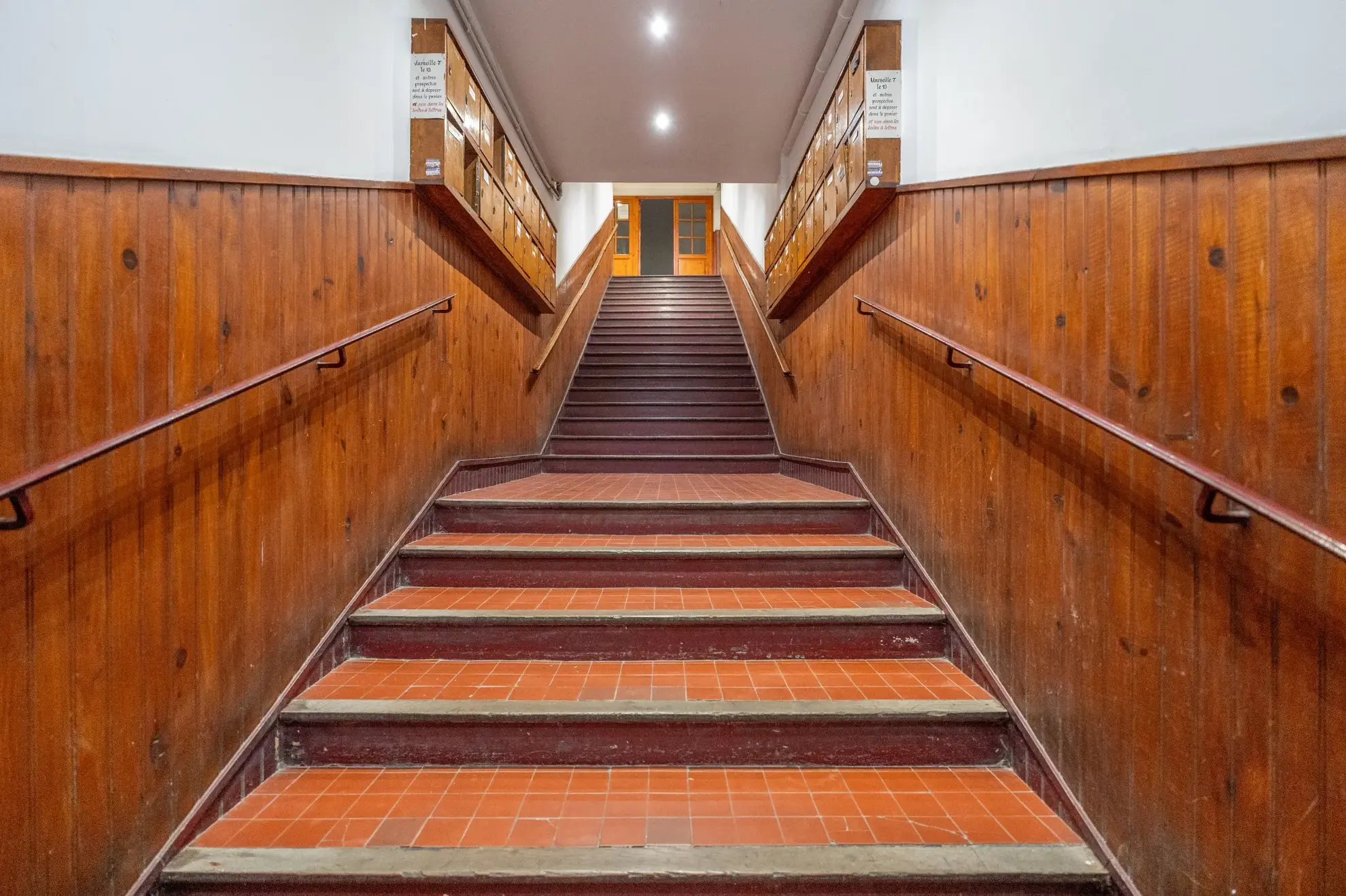Appartement T2/T3 lumineux de 65 m² à Marseille Évêché, centre-ville 