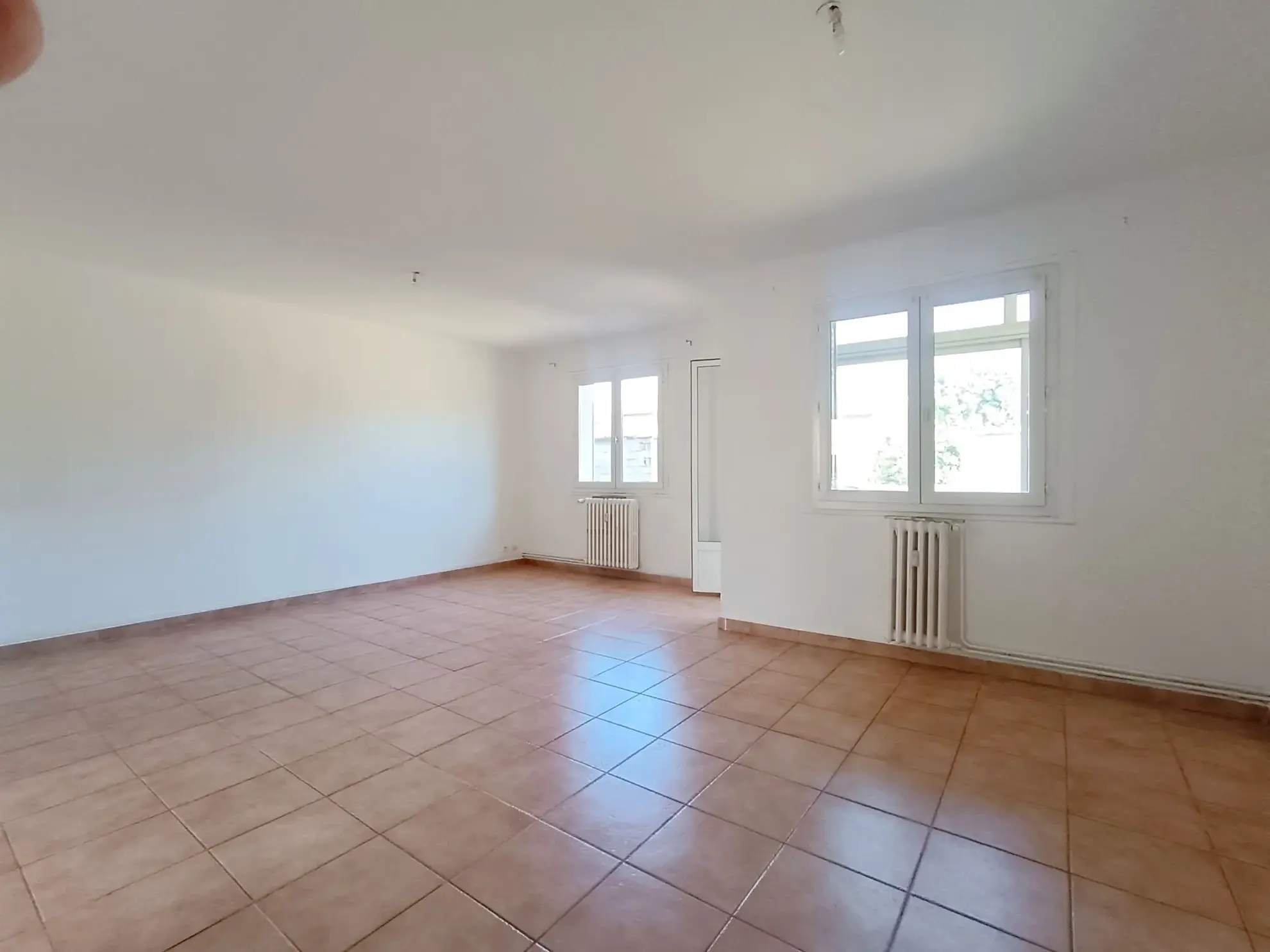 A vendre appartement T3 de 67 m2 avec balcon et garage à Carcassonne 