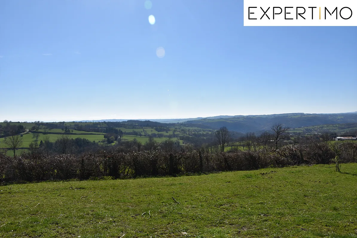 Maison avec vue panoramique à Servant de 106 m² sur un terrain de 2 462 m² 
