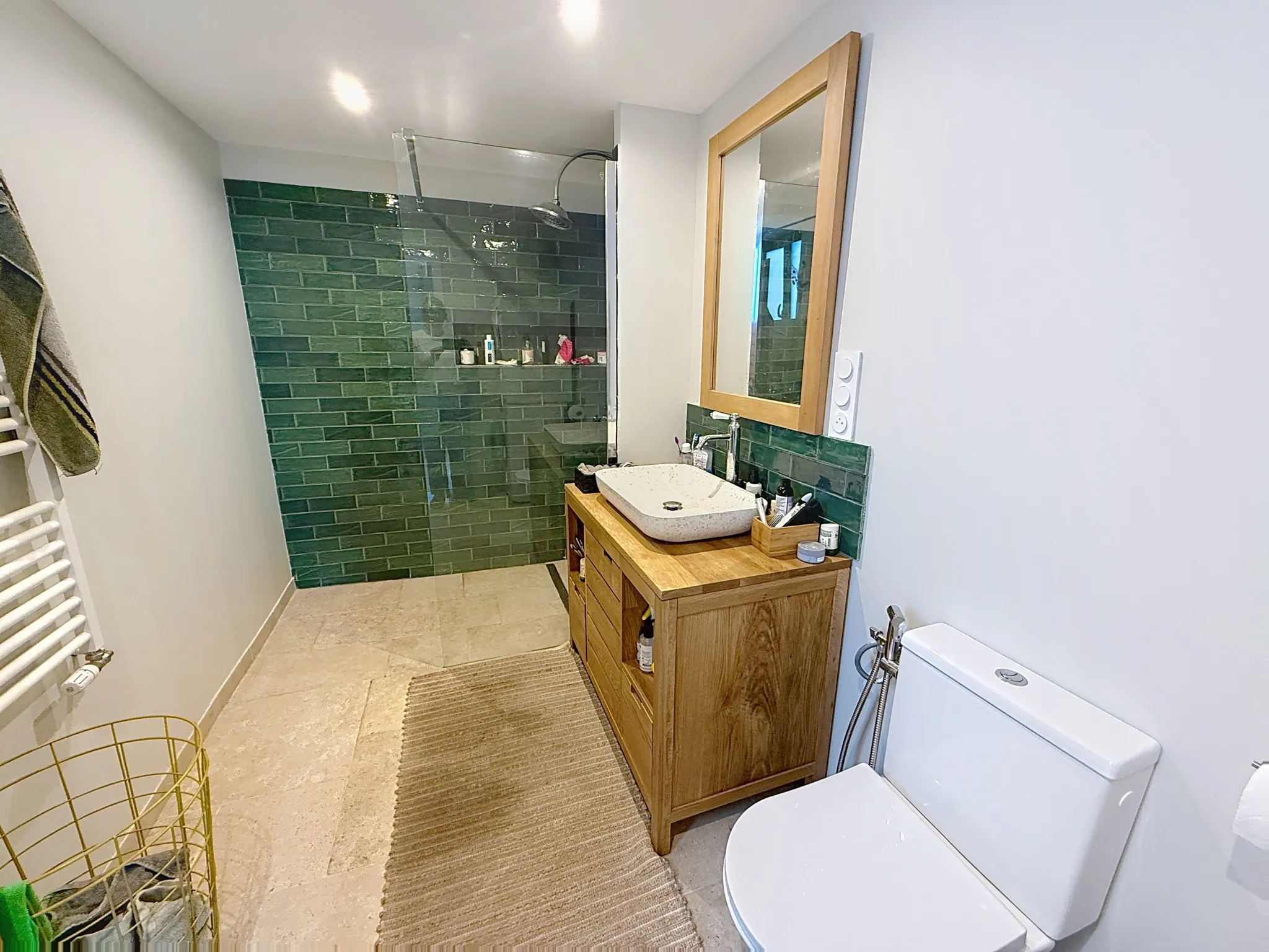 Loft industriel de 95 m² avec garage à Roubaix - Charme et modernité 