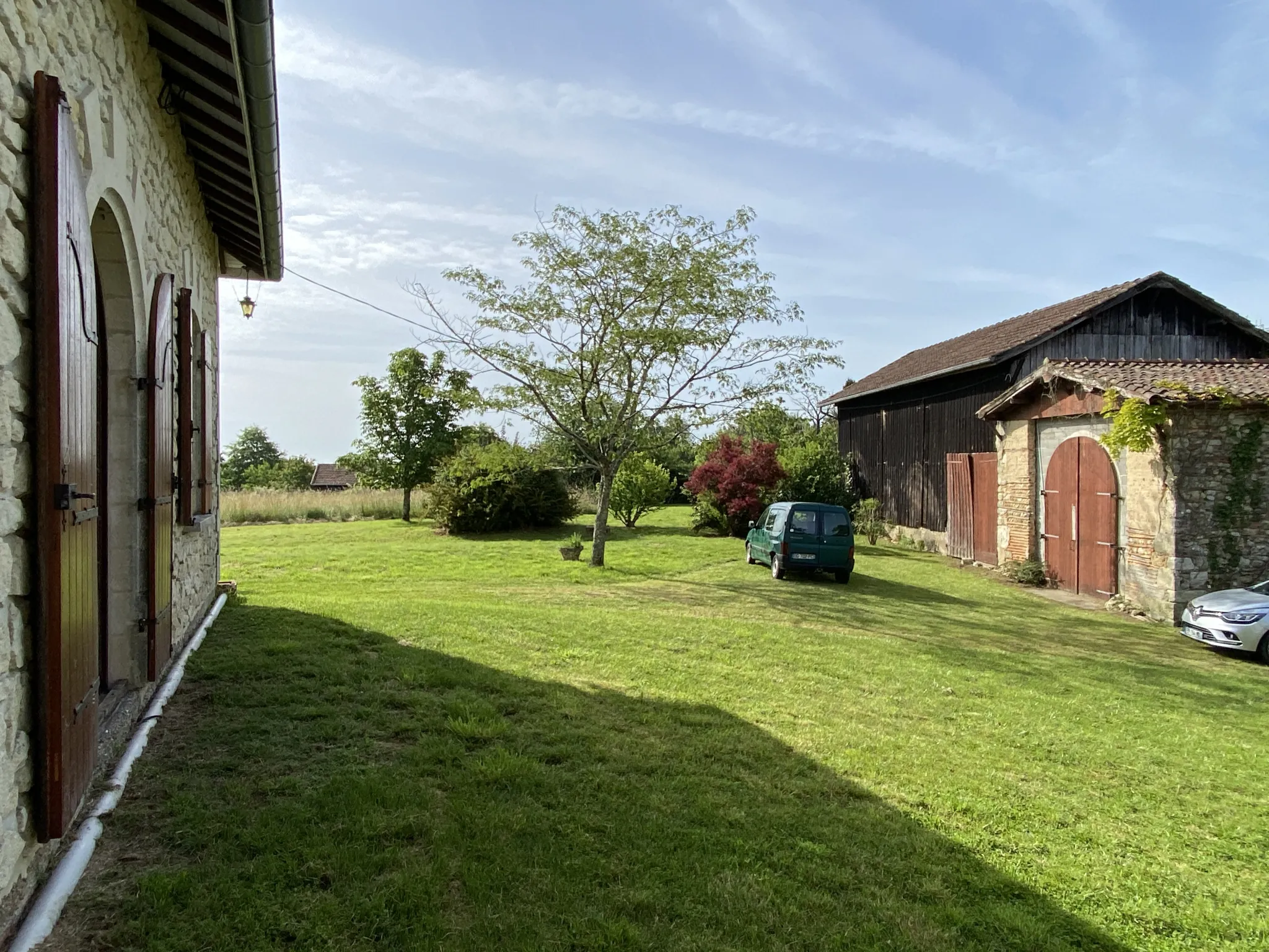Maison 4 chambres avec jardin de 8000m² en zone constructible à Grignols 