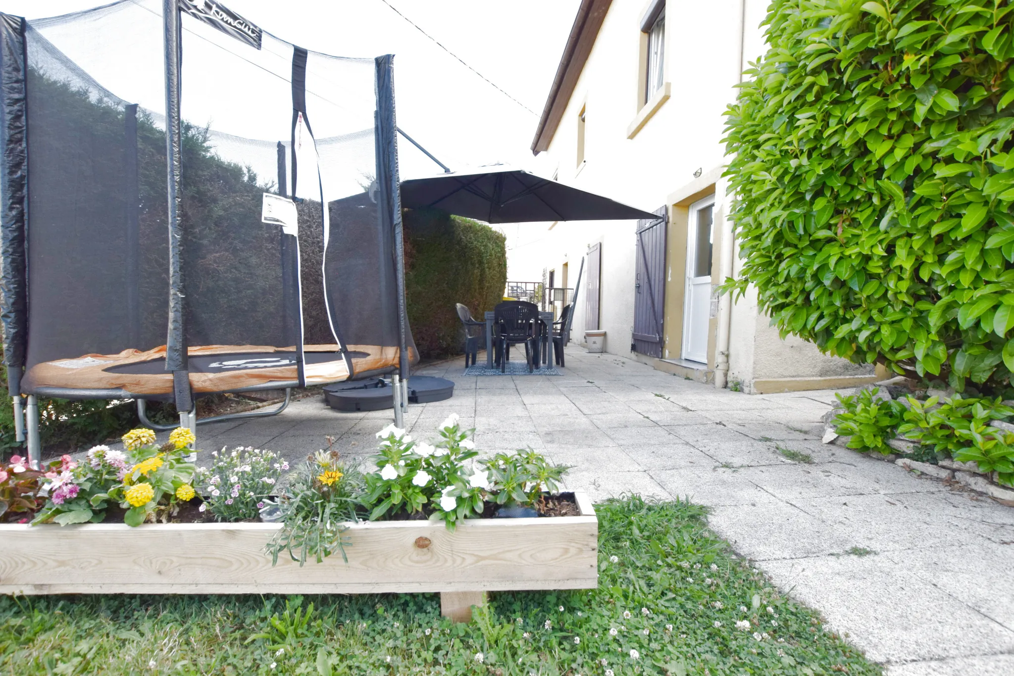 Belle maison rénovée de 1870 avec 5 chambres à Vieux-Charmont 