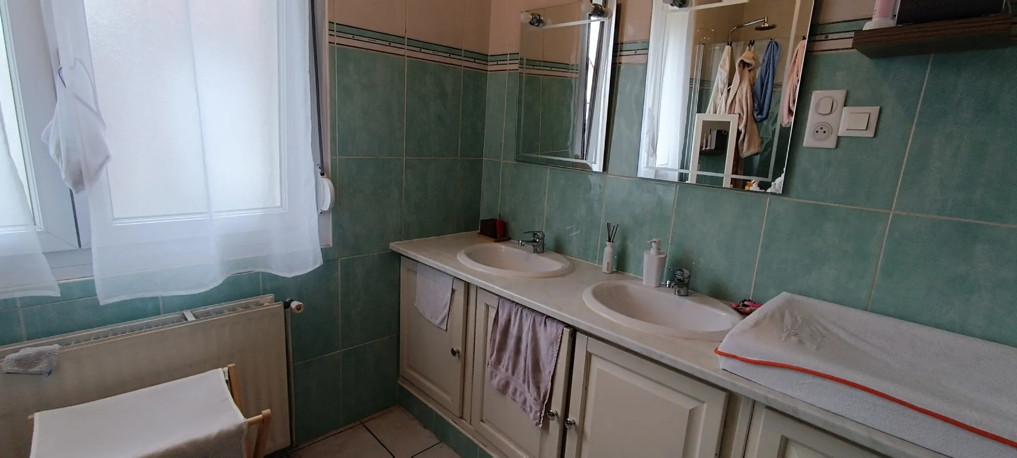 Maison de ville spacieuse avec 6 chambres à Corbie 