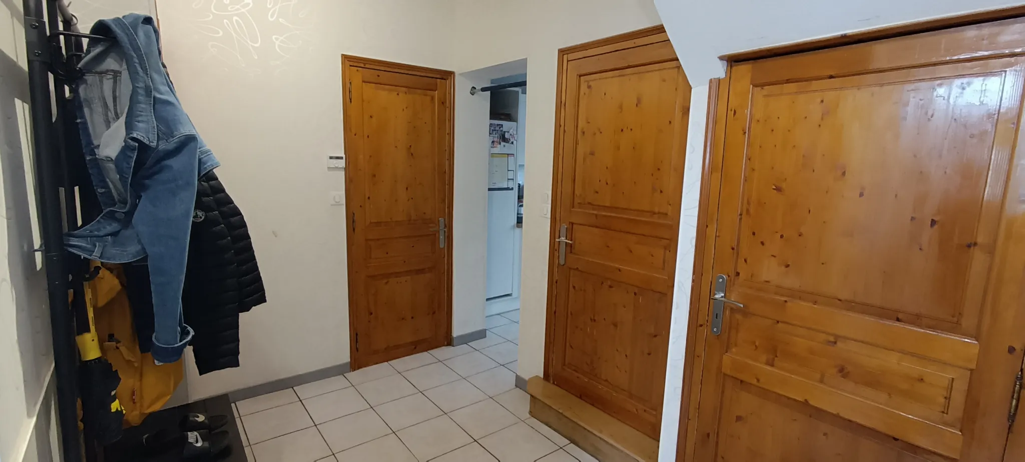 Maison de ville spacieuse avec 6 chambres à Corbie 