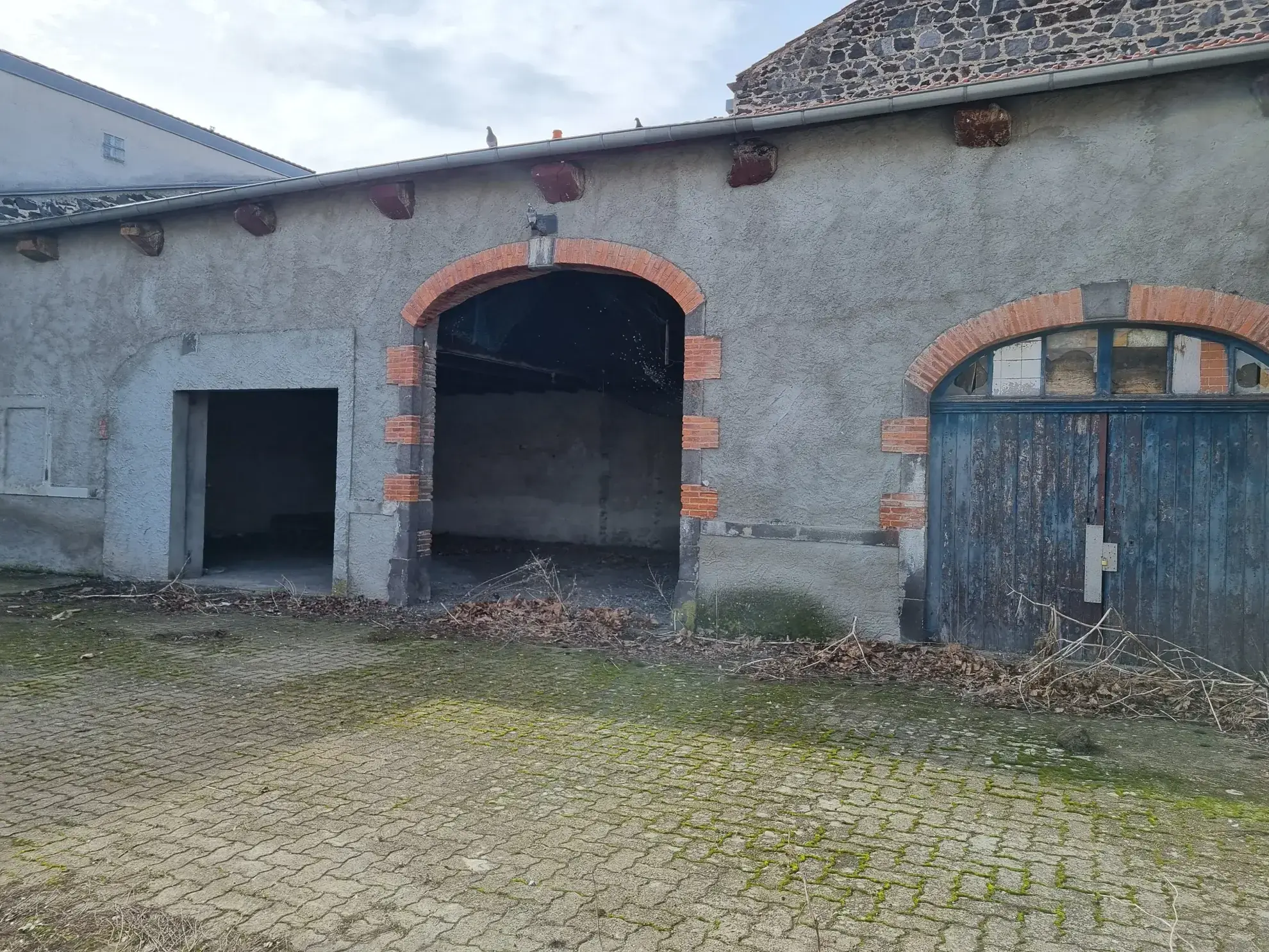 Grange à rénover avec garage à Aubière - Surface de 125 m² 