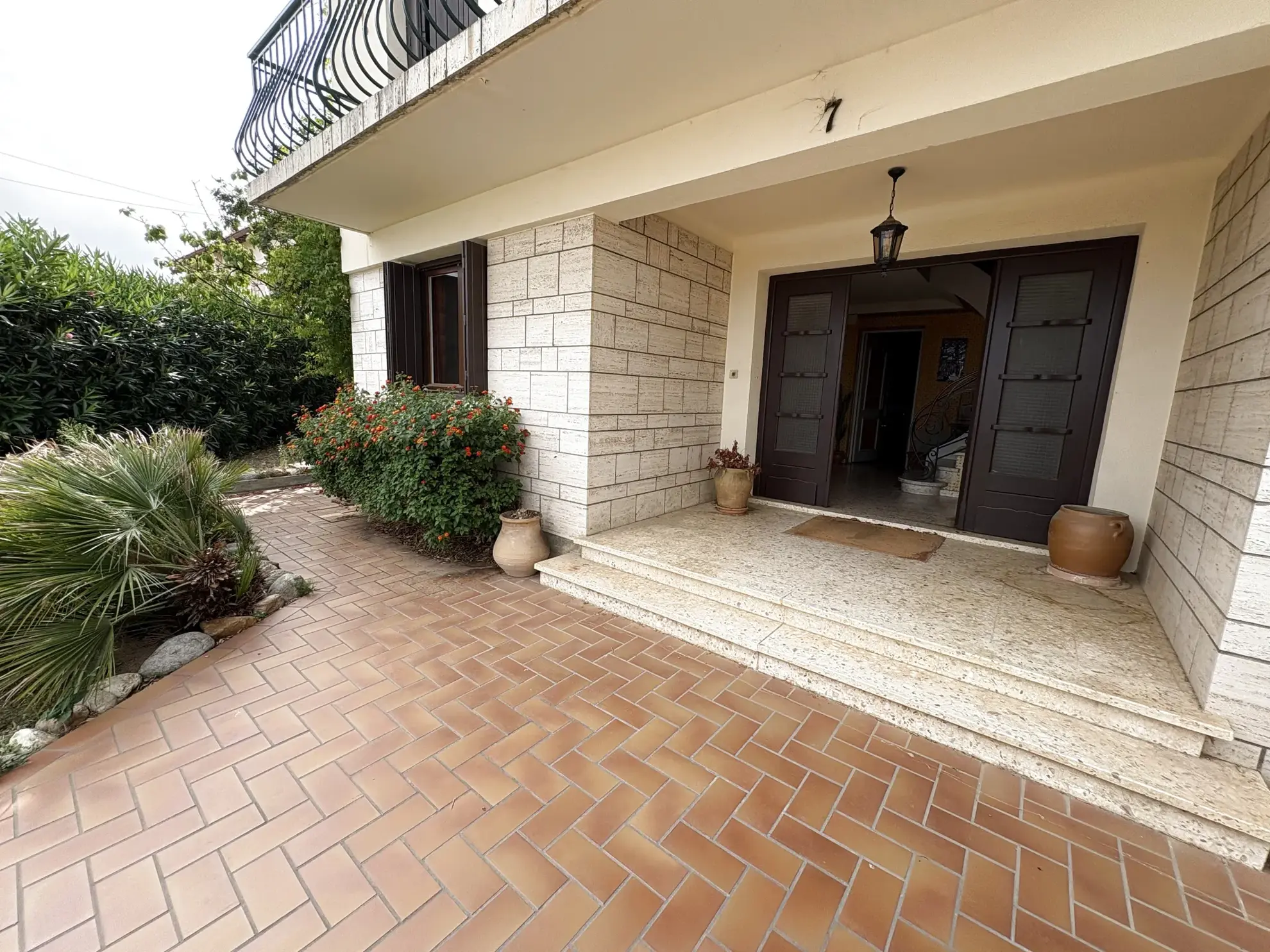 Maison familiale à vendre à Ponteilla dans un environnement calme 