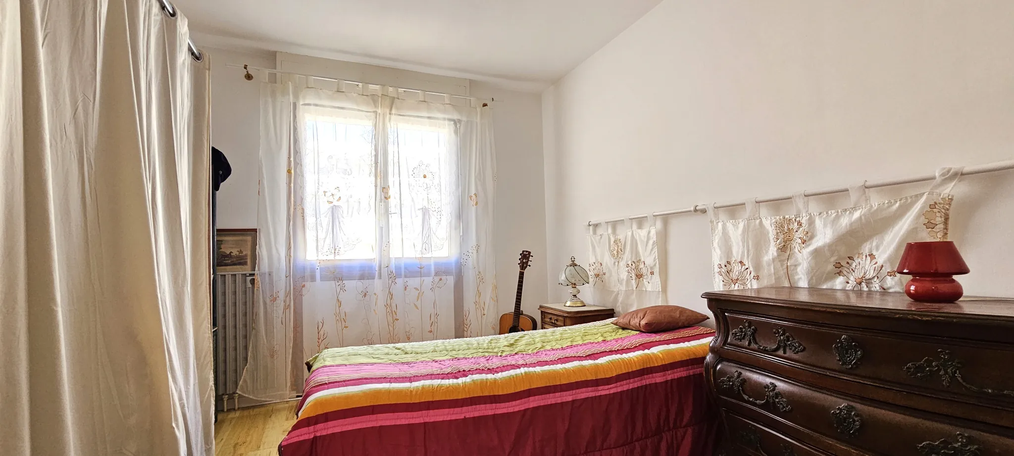 Vente d’un T2 lumineux de 49 m² avec terrasse ensoleillée à Bandol 