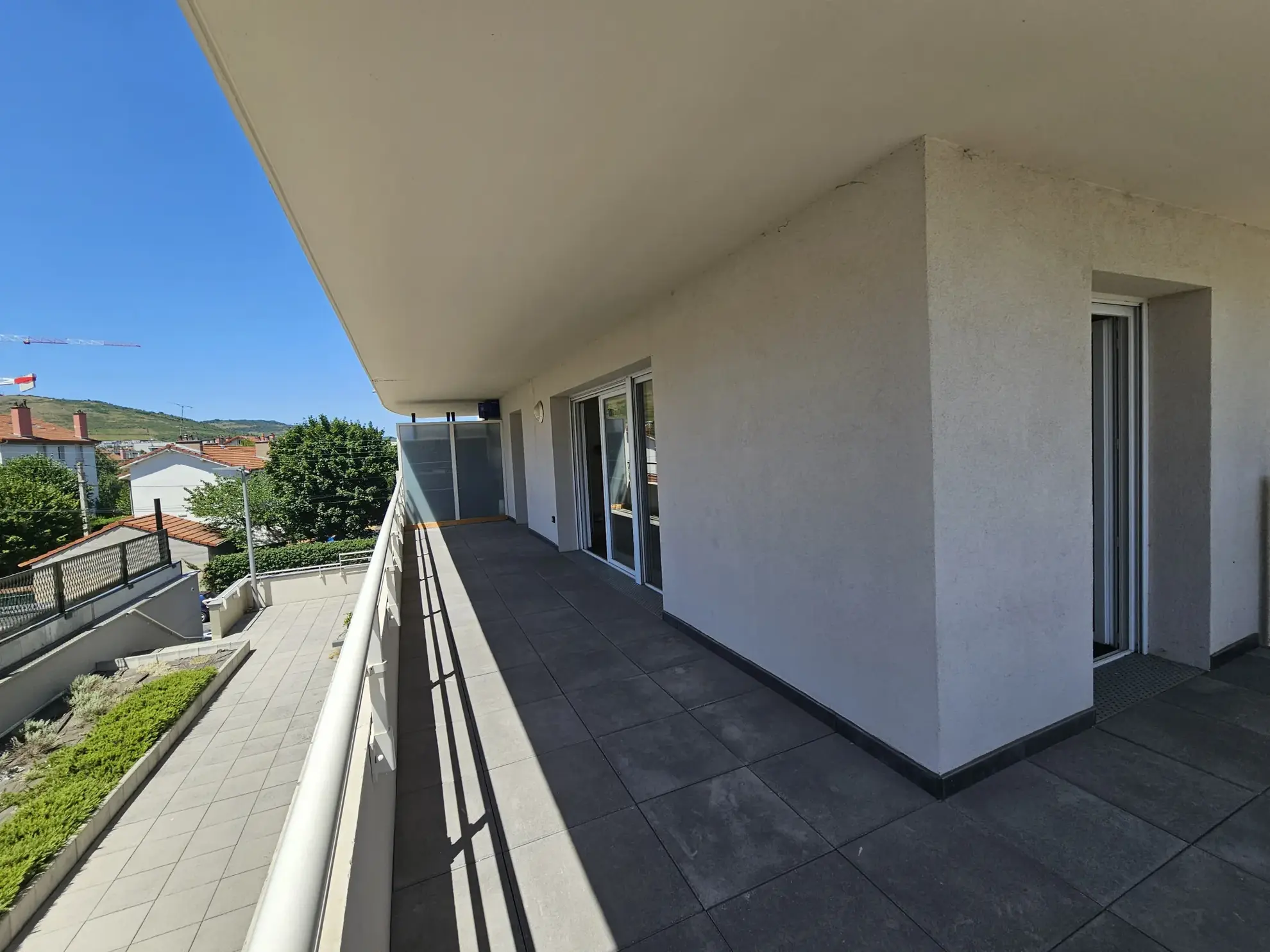 Appartement T3 avec terrasse et parking à Clermont-Ferrand 