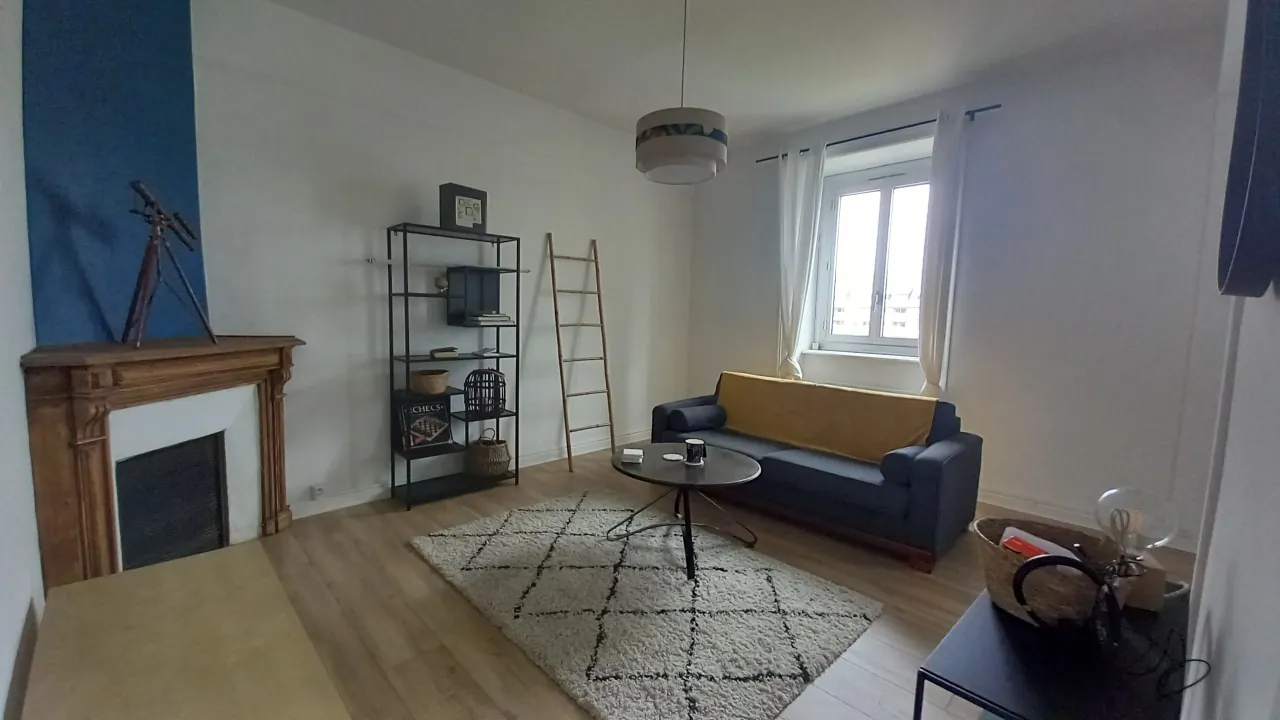 Appartement T3 à Paimpol, Côtes d'Armor - Appartement rénové avec cave et jardin partagé