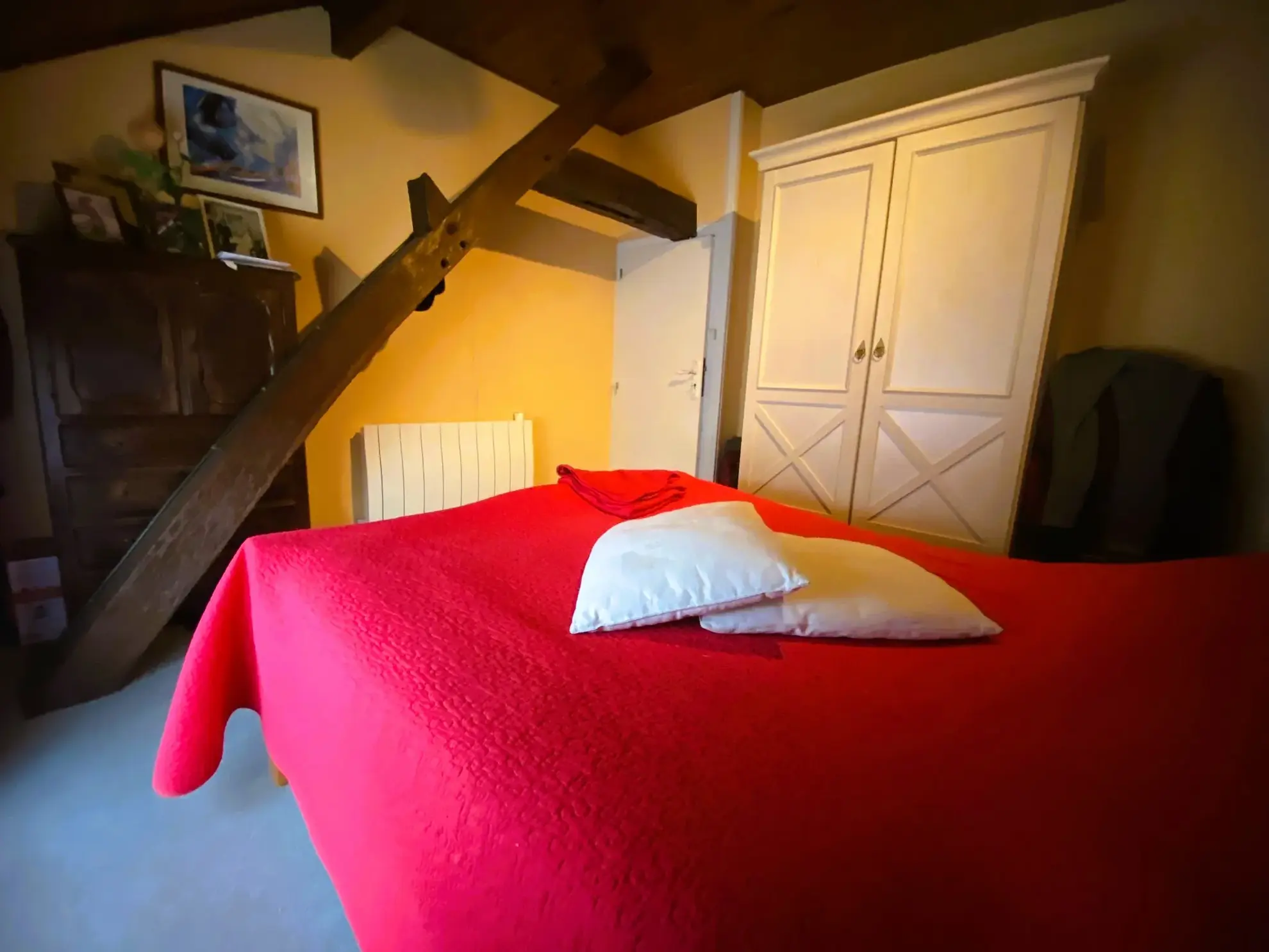 Maison conviviale de village à 5 minutes de Prémery avec garage et terrasse 