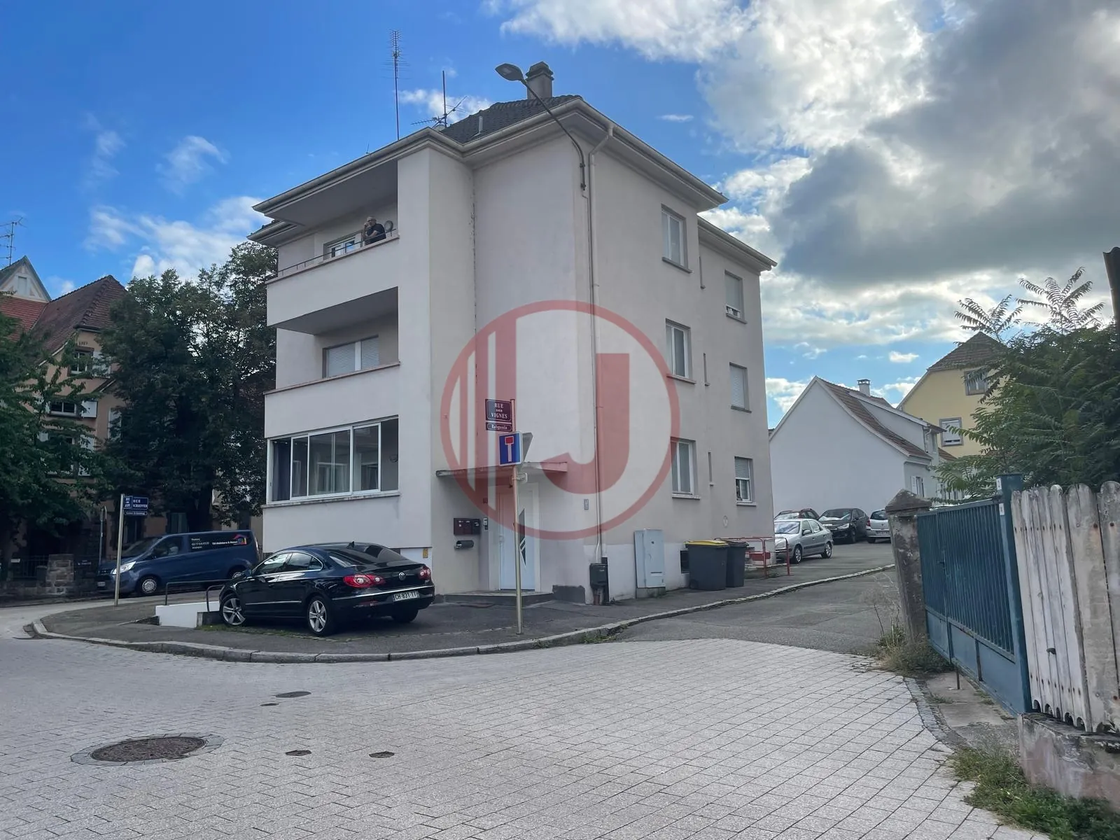 Appartement 4 pièces lumineux avec balcon, parking et cave au Vieux Dornach 