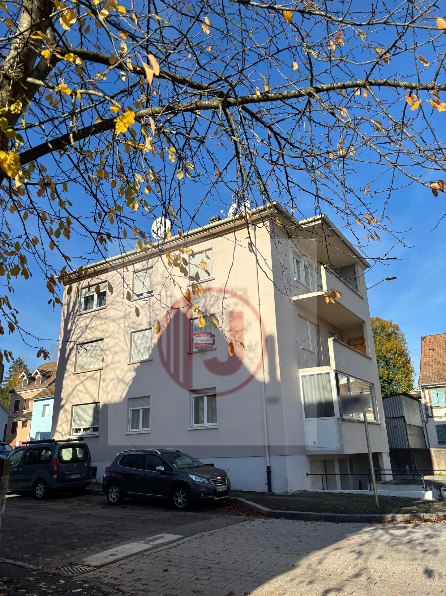 Appartement 4 pièces lumineux avec balcon, parking et cave au Vieux Dornach