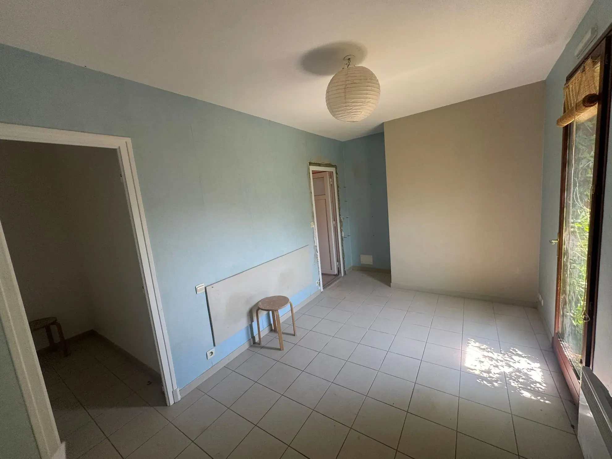 Maison à Palalda avec garage, extérieur et potentiel de plusieurs logements 