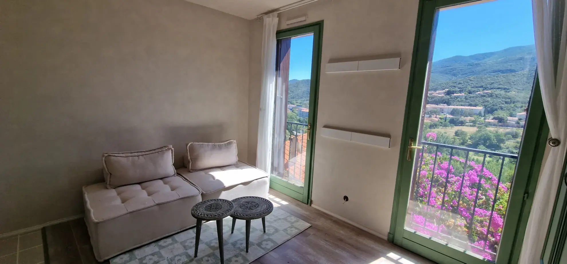 Maison à Palalda avec garage, extérieur et potentiel de plusieurs logements 