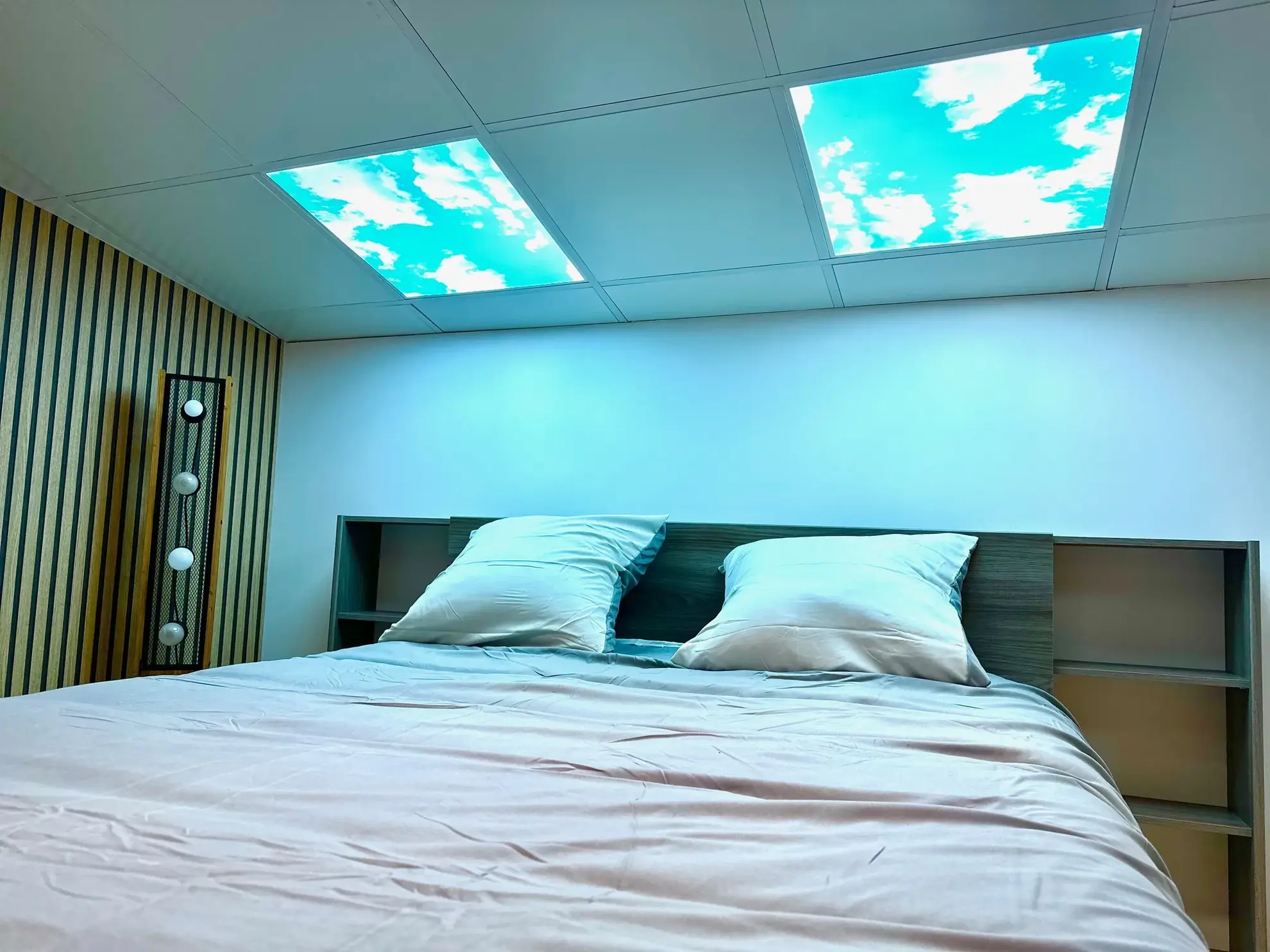 Magnifique loft rénové avec espace commercial indépendant à Lourdes 