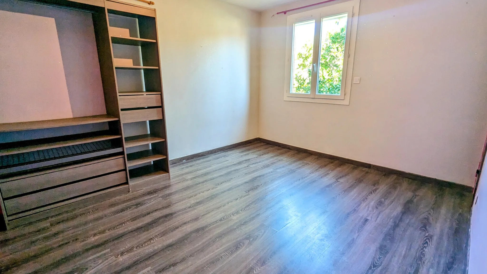 Villa 3 chambres avec terrasse et jardin à Montescot - Secteur calme 