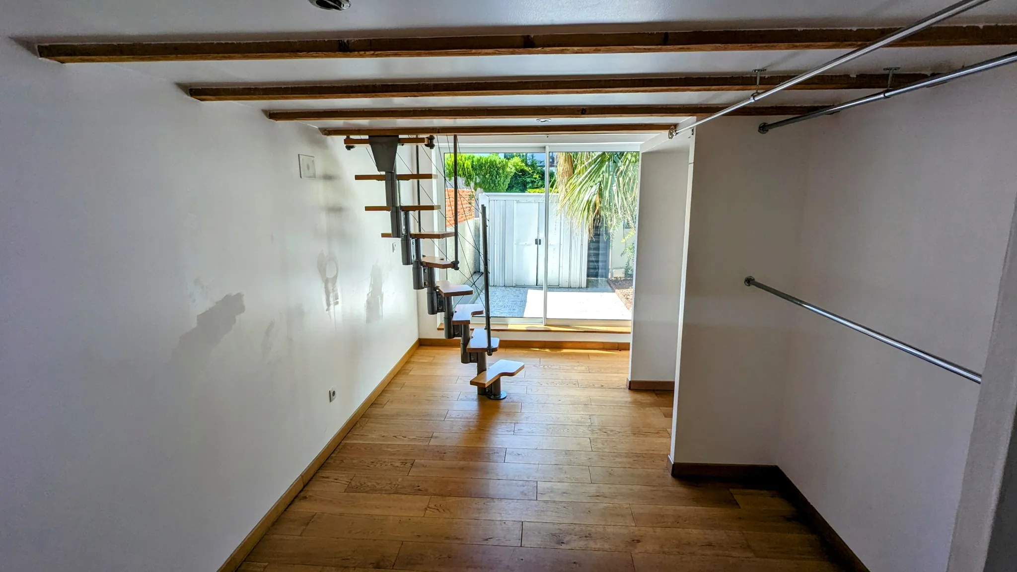 Villa 3 chambres avec terrasse et jardin à Montescot - Secteur calme 