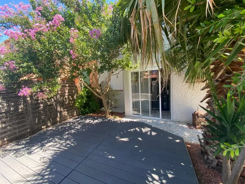 Villa 3 chambres avec terrasse et jardin à Montescot - Secteur calme 