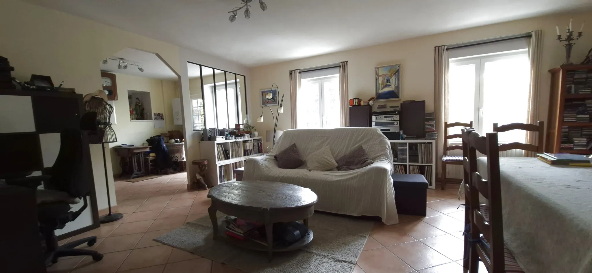 Maison en pierre à Pauillac avec cave voûtée et potentiel mixte 