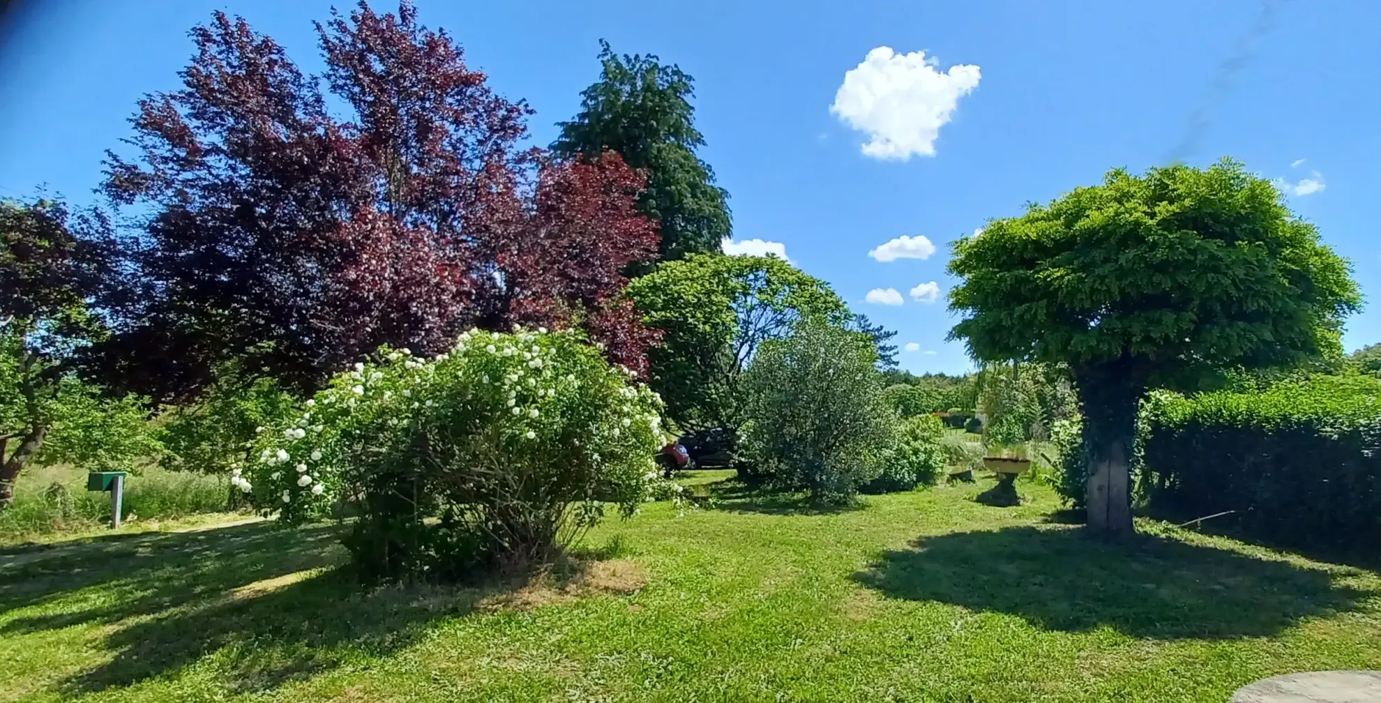 Maison familiale des années 1970 avec terrain constructible à Gourdon 