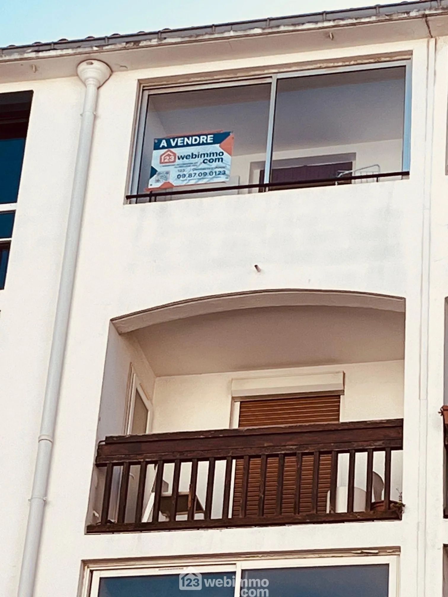 Appartement traversant de 68,65 m² avec loggia à Perpignan - Vue sur les Corbières 