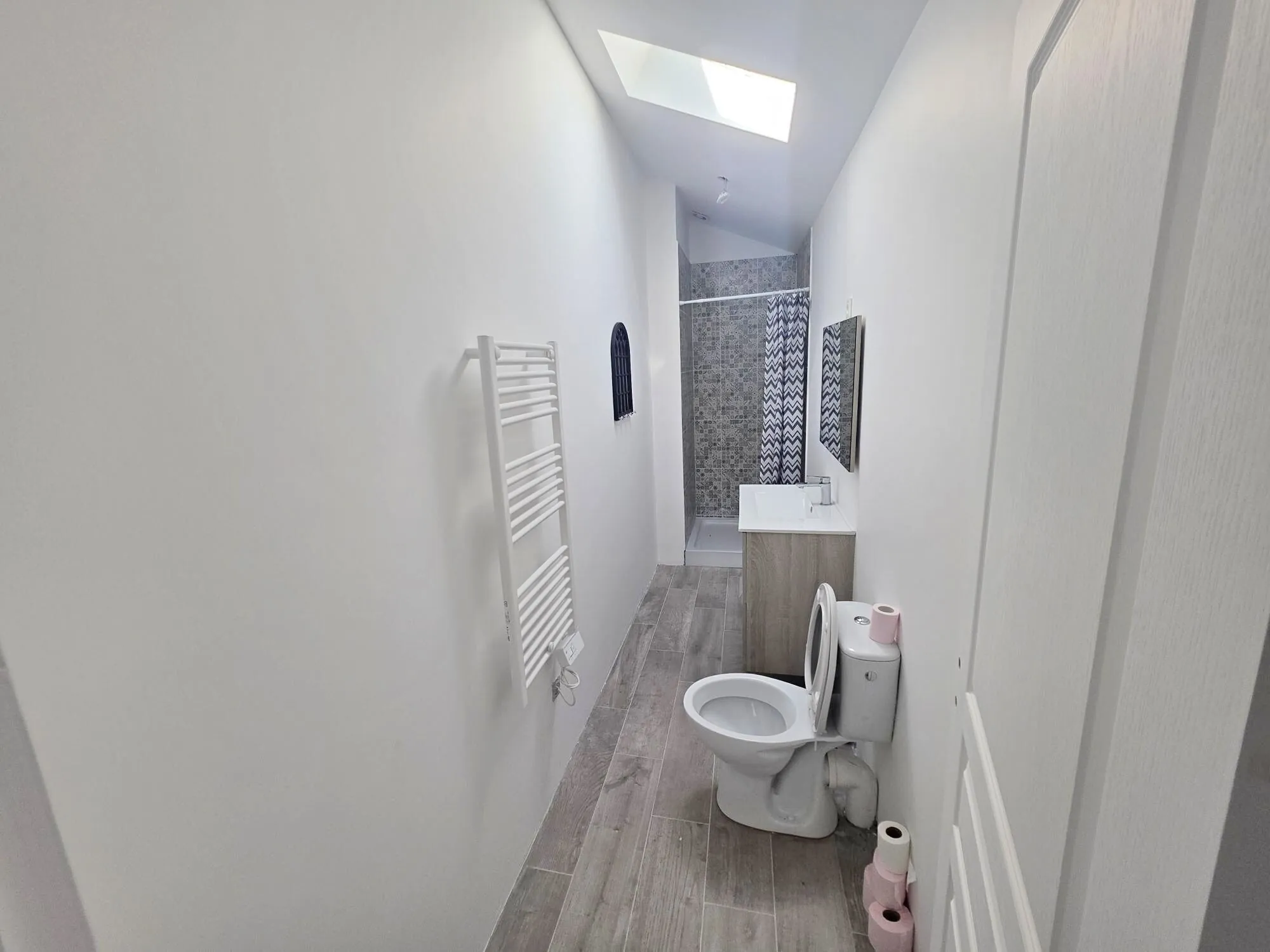 Maison centre-ville Fécamp 2 chambres, vie de plain-pied, bon état, idéal investissement 