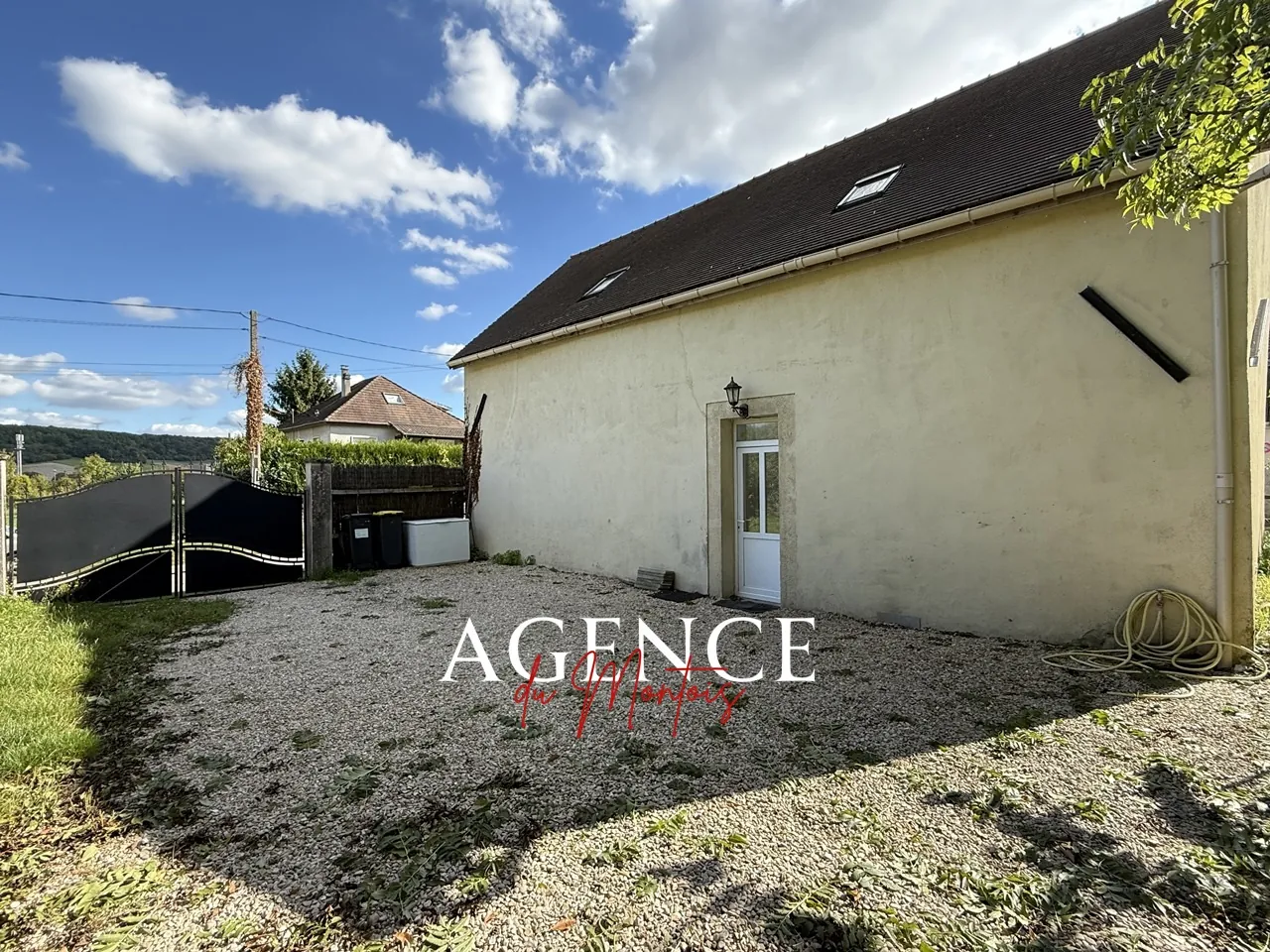 Maison rénovée avec jardin clos, proche Provins et Nogent-sur-Seine 