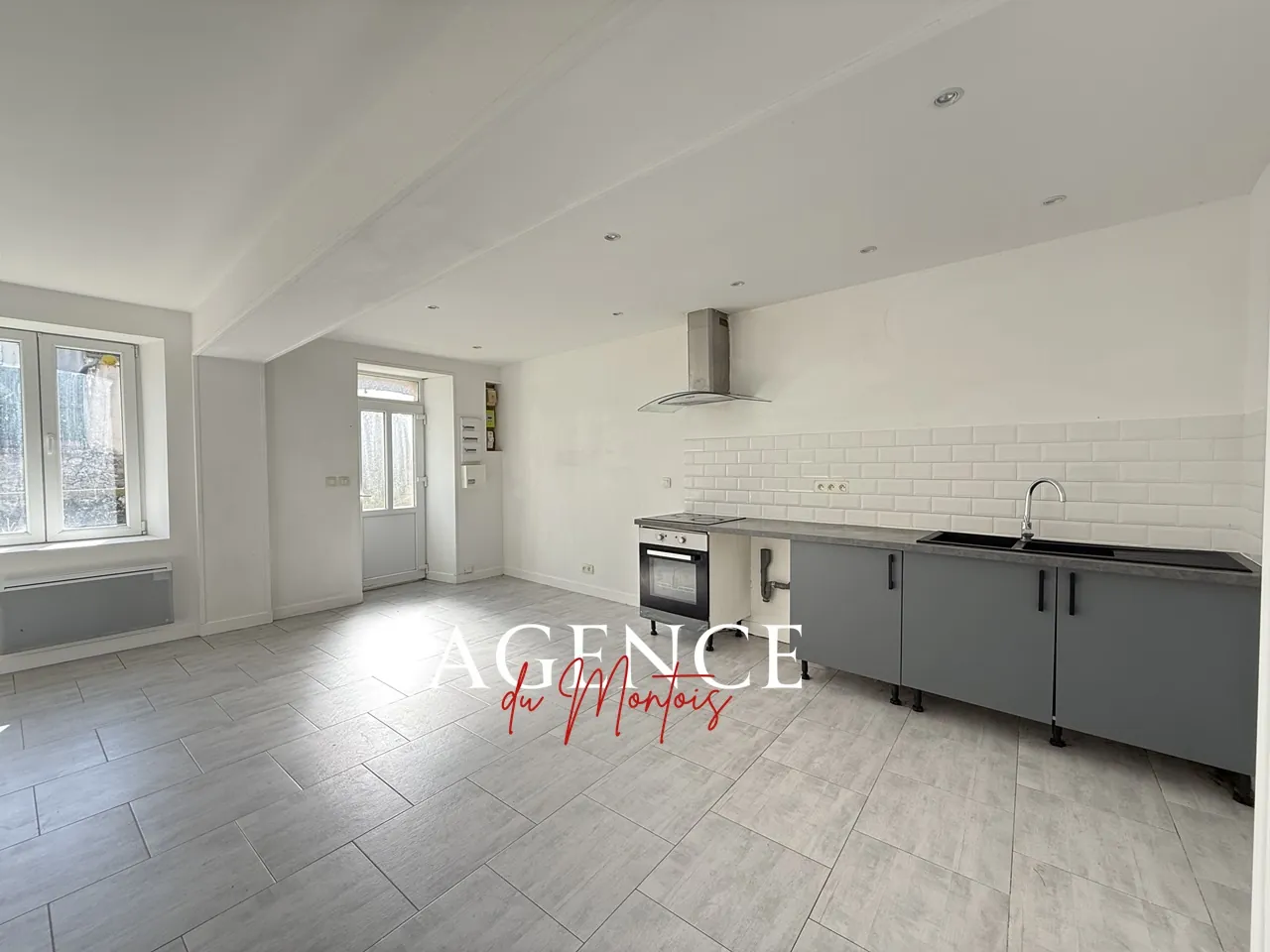 Maison rénovée avec jardin clos, proche Provins et Nogent-sur-Seine 