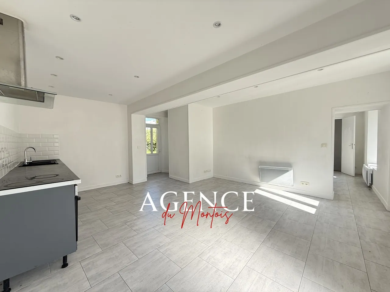 Maison rénovée avec jardin clos, proche Provins et Nogent-sur-Seine 