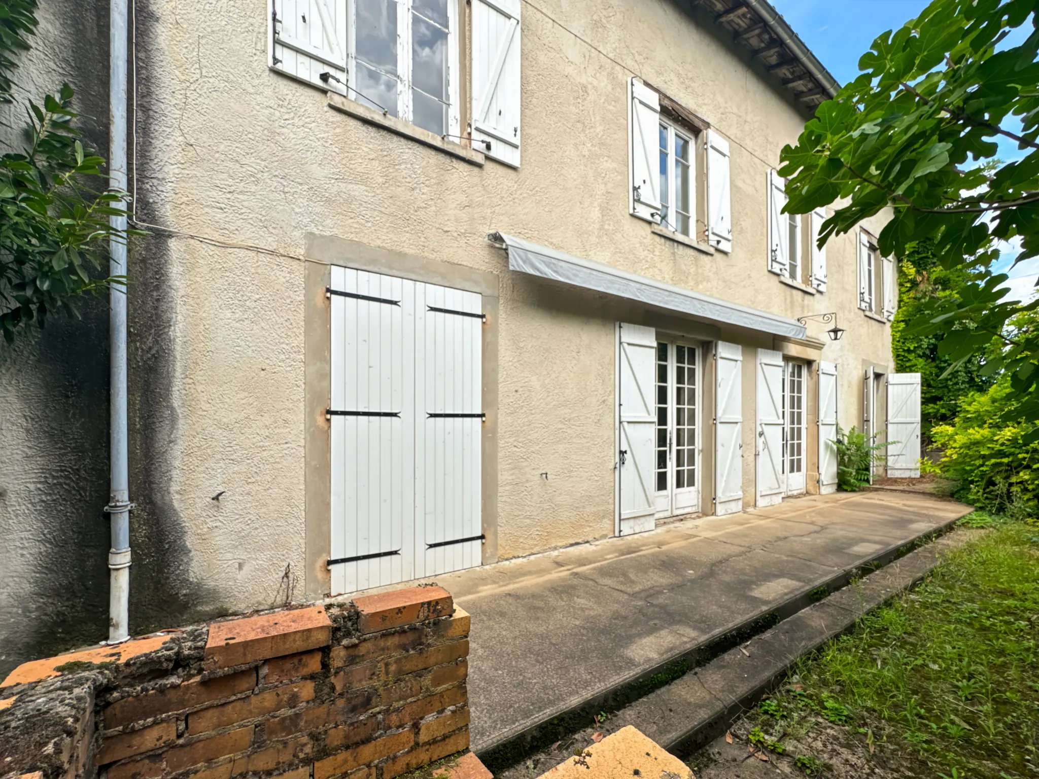 Appartement à réaménager de 20m² loi Carrez à Reyrieux, proche de Massieux 