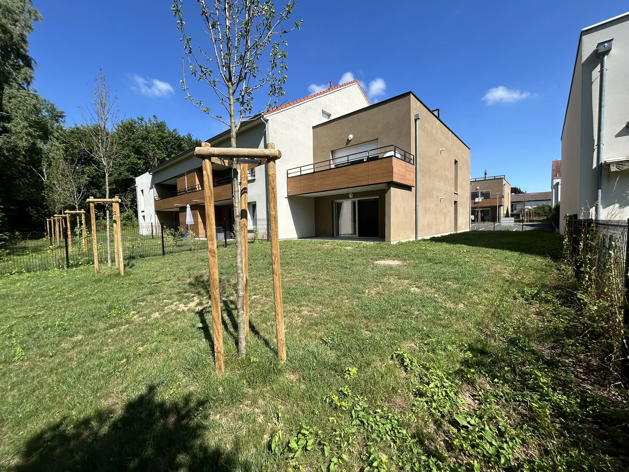 Appartement 3 pièces avec grand jardin privé à Norroy-le-Veneur