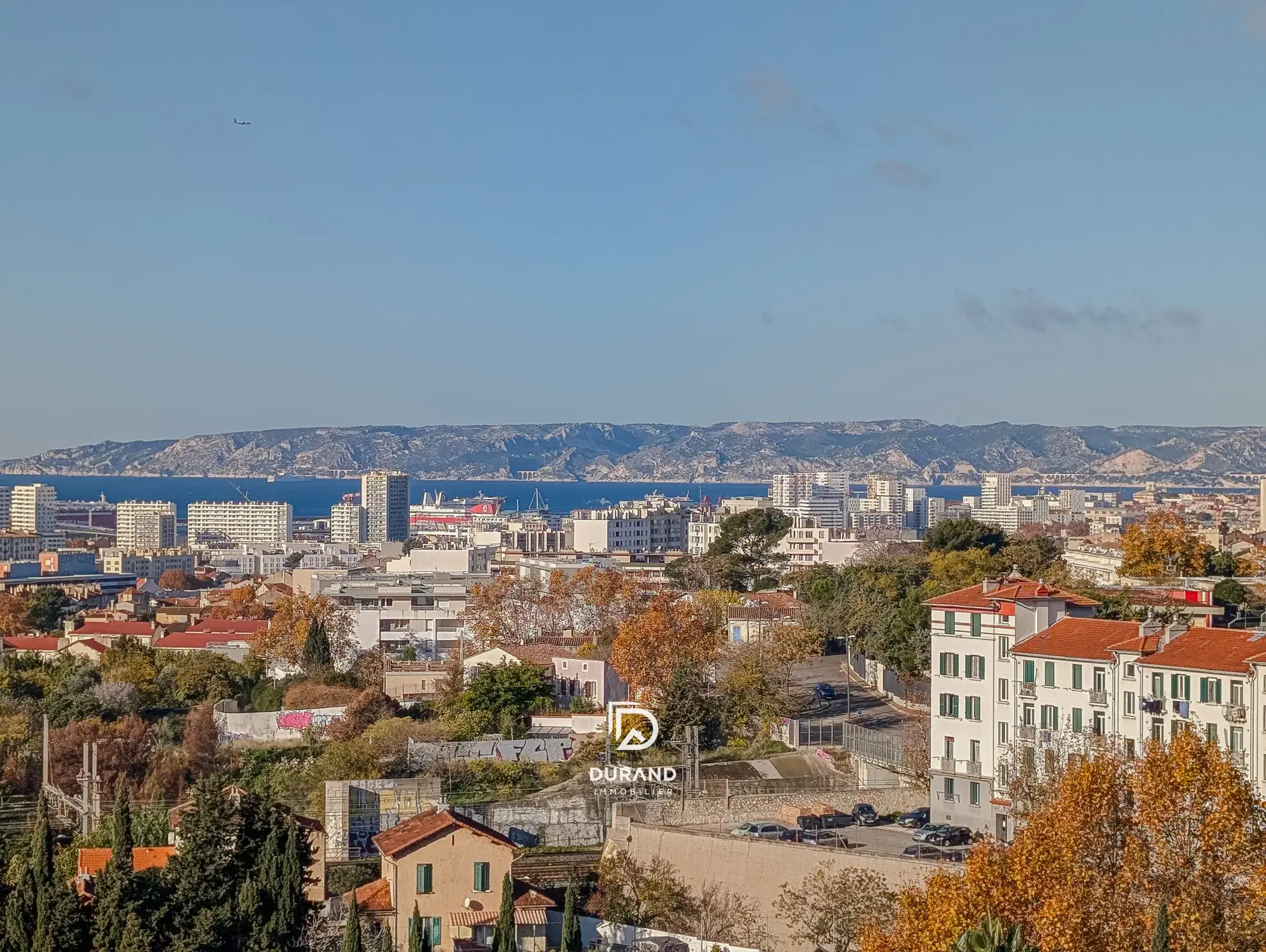 Appartement 3 pièces avec vue mer à Marseille 13004, dernier étage